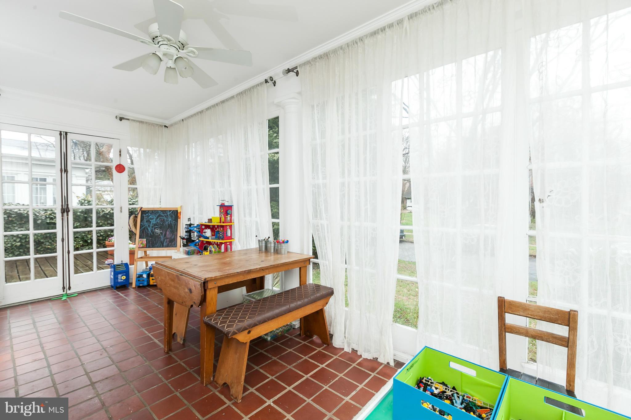 GUILFORD - Residential