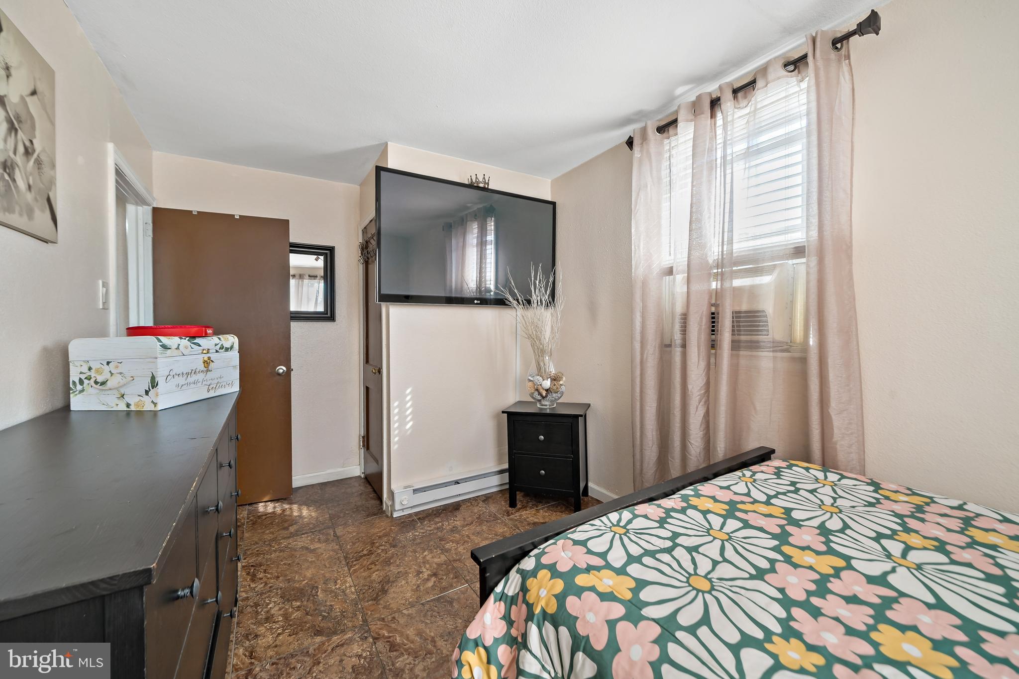 JUNIATA - Residential