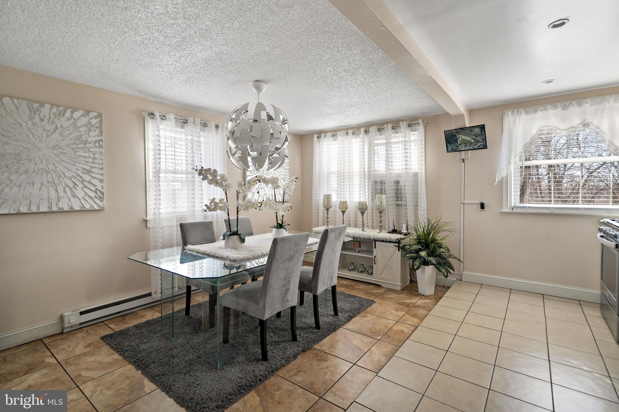 JUNIATA - Residential