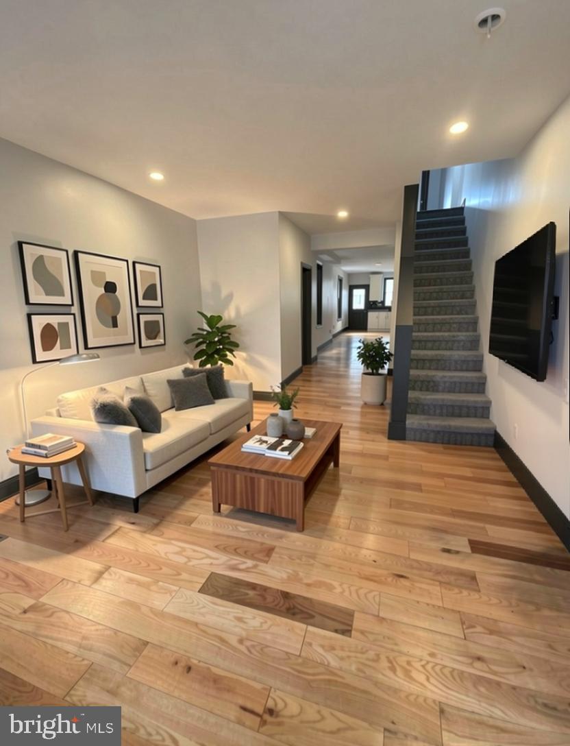 FRANKFORD - Residential