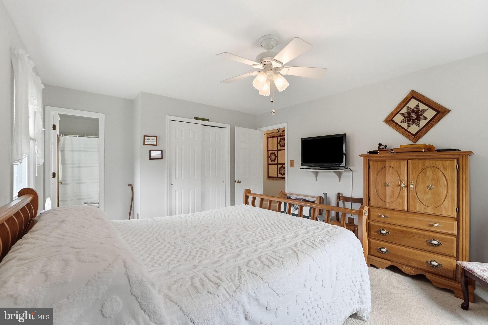 SUNSET HILLS - Residential