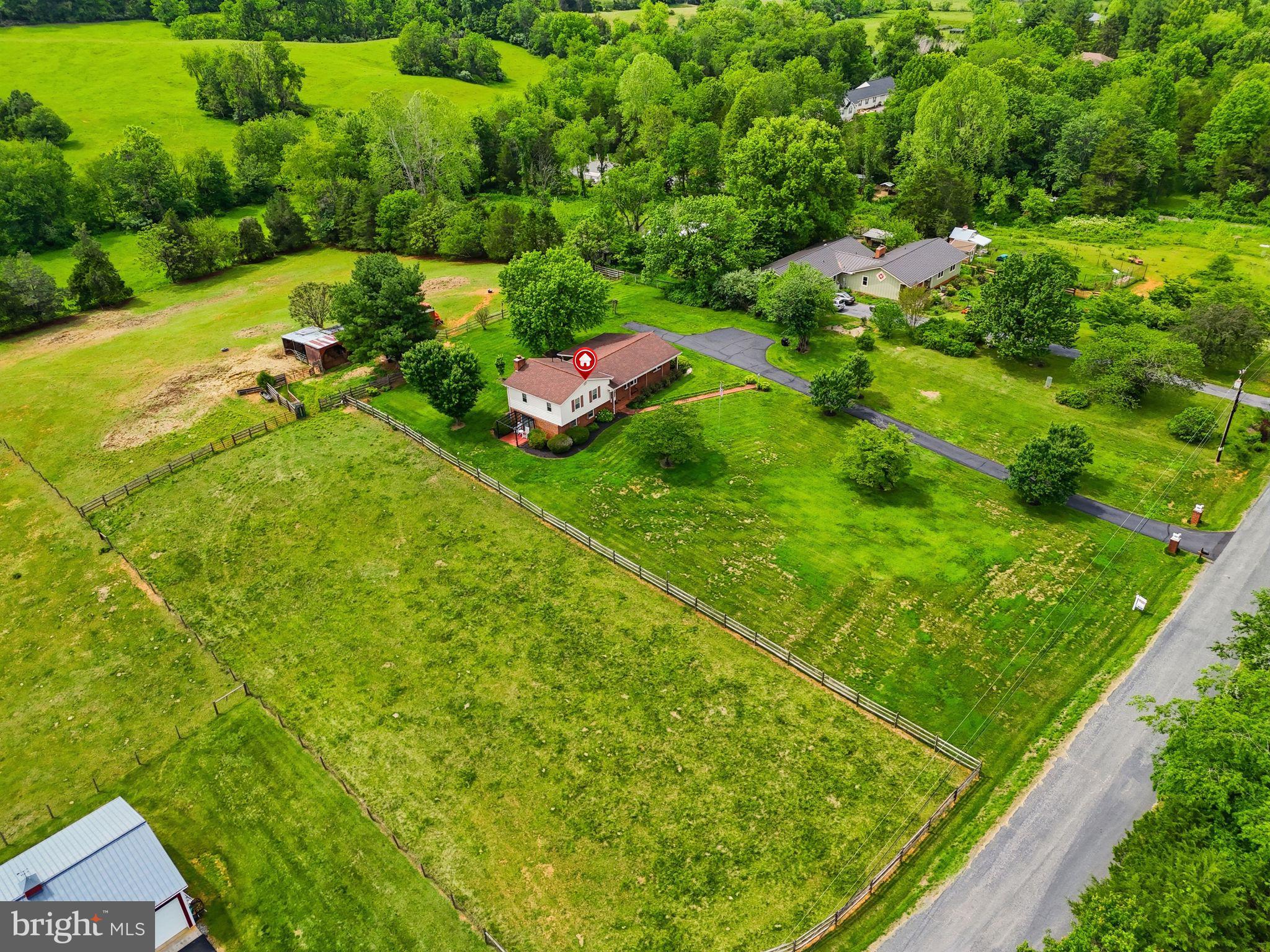 SUNSET HILLS - Residential