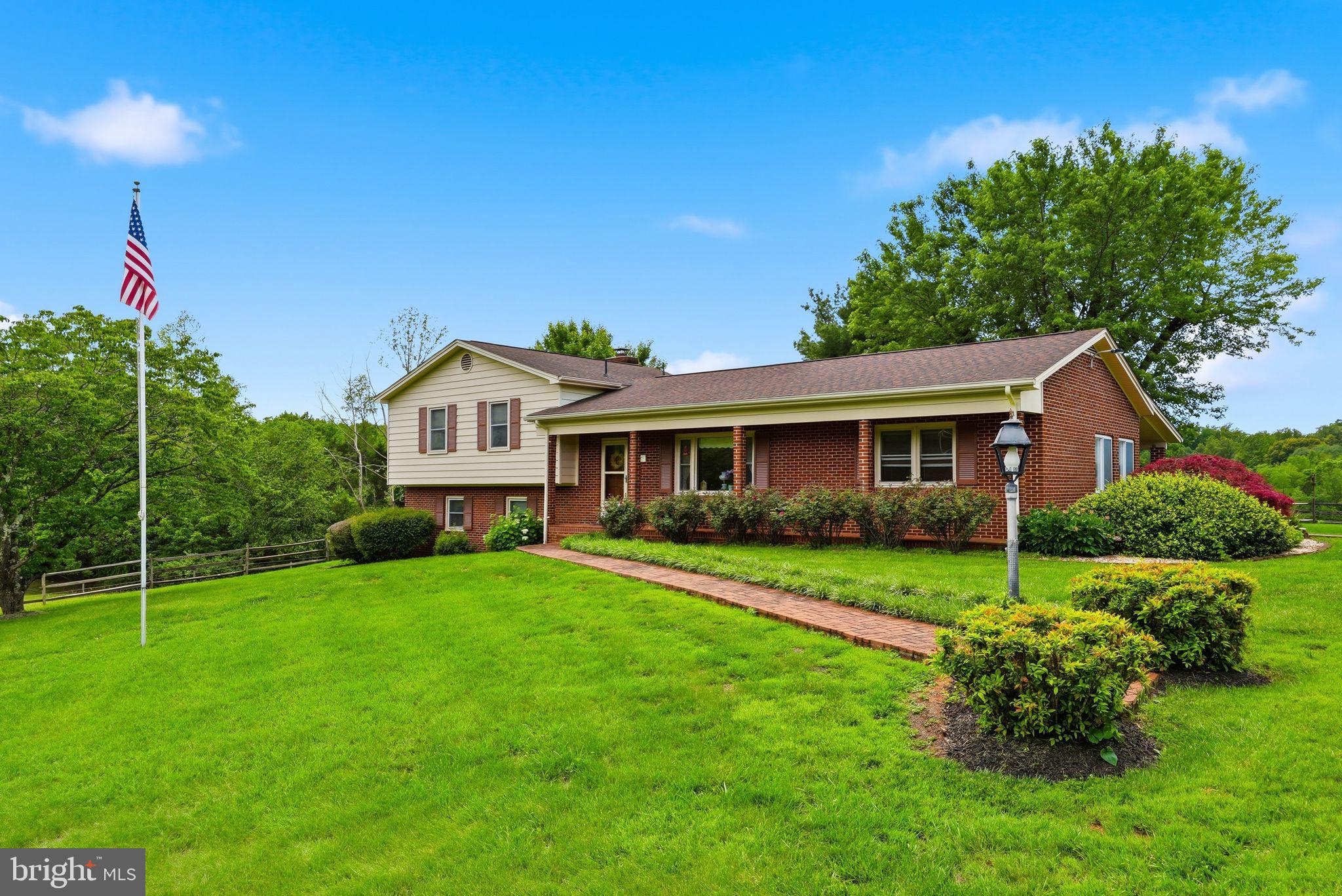 SUNSET HILLS - Residential