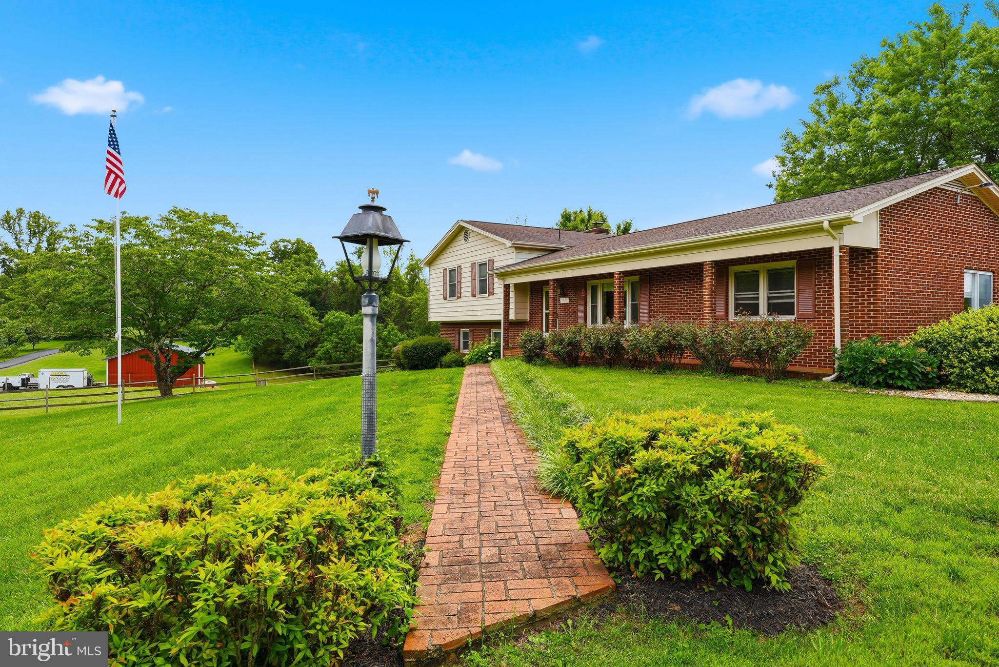SUNSET HILLS - Residential