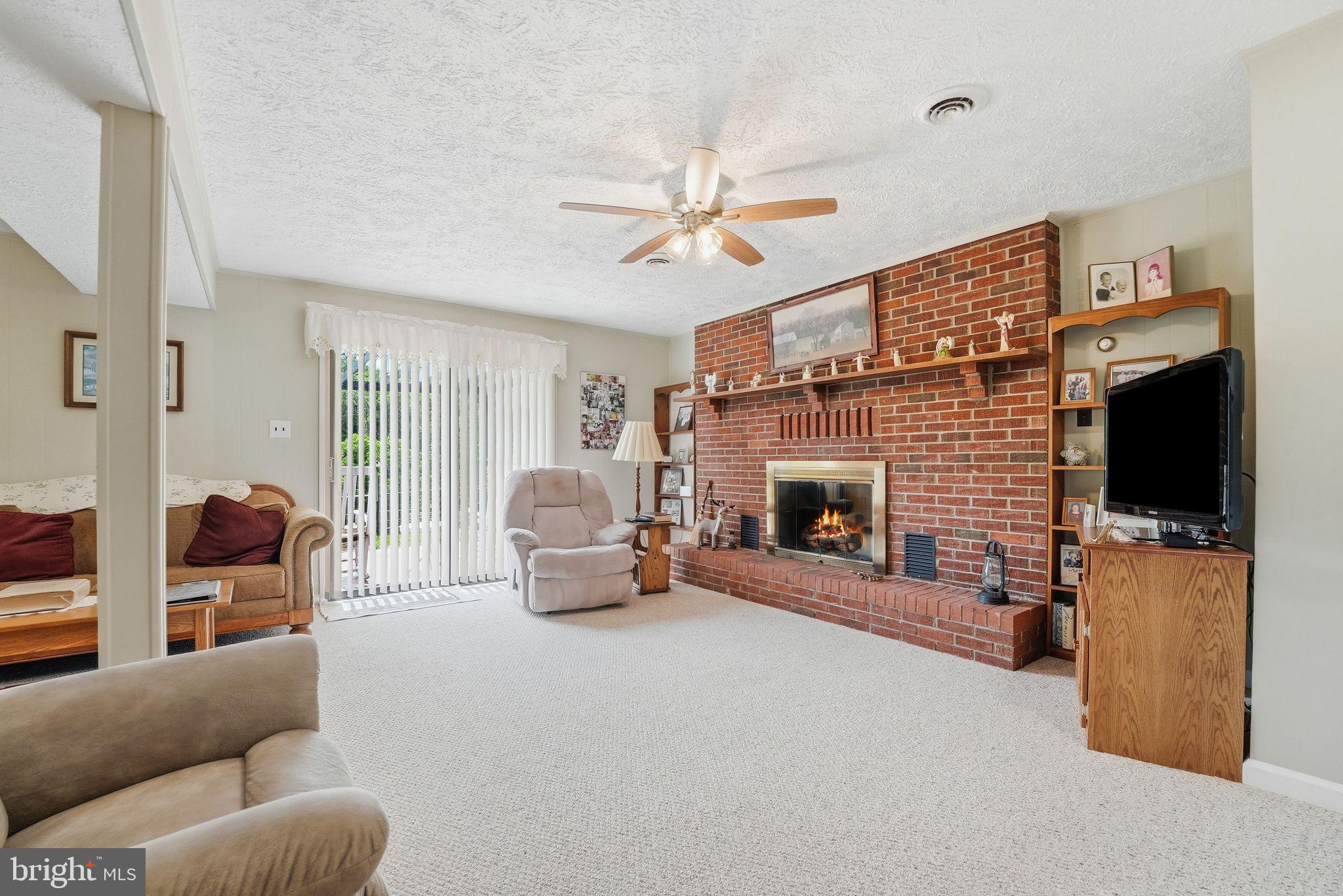 SUNSET HILLS - Residential