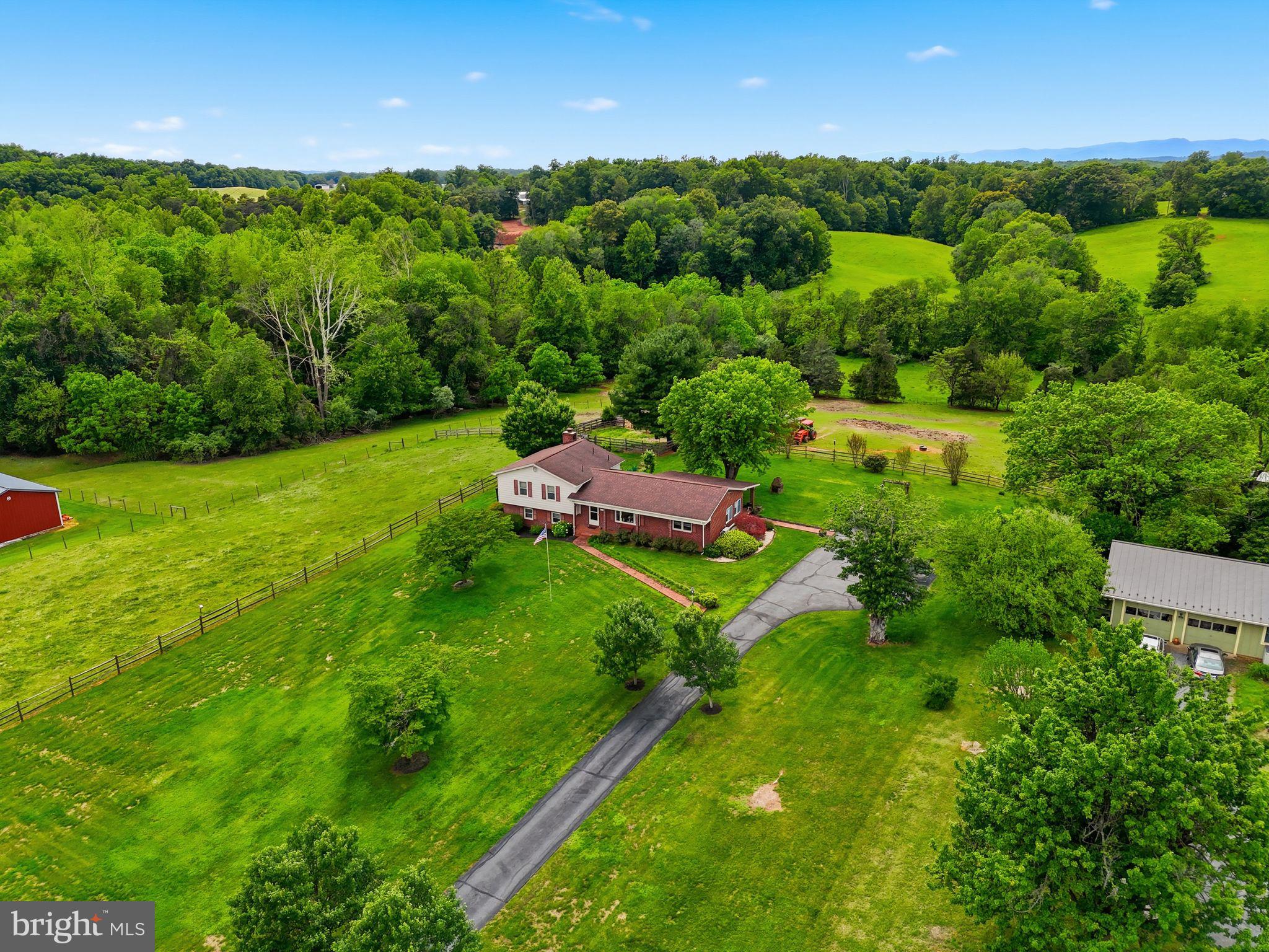 SUNSET HILLS - Residential