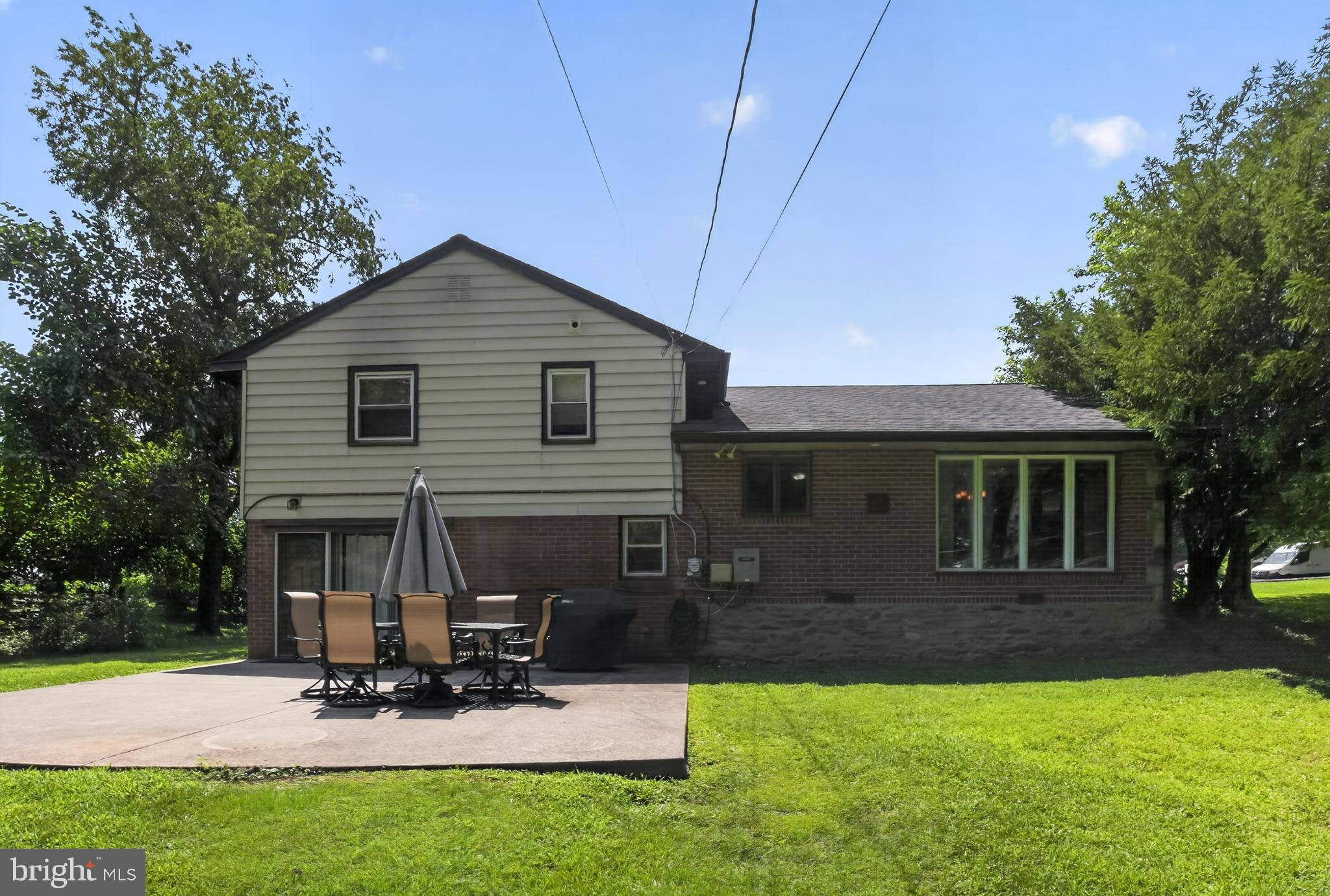 JUNE MEADOWS - Residential