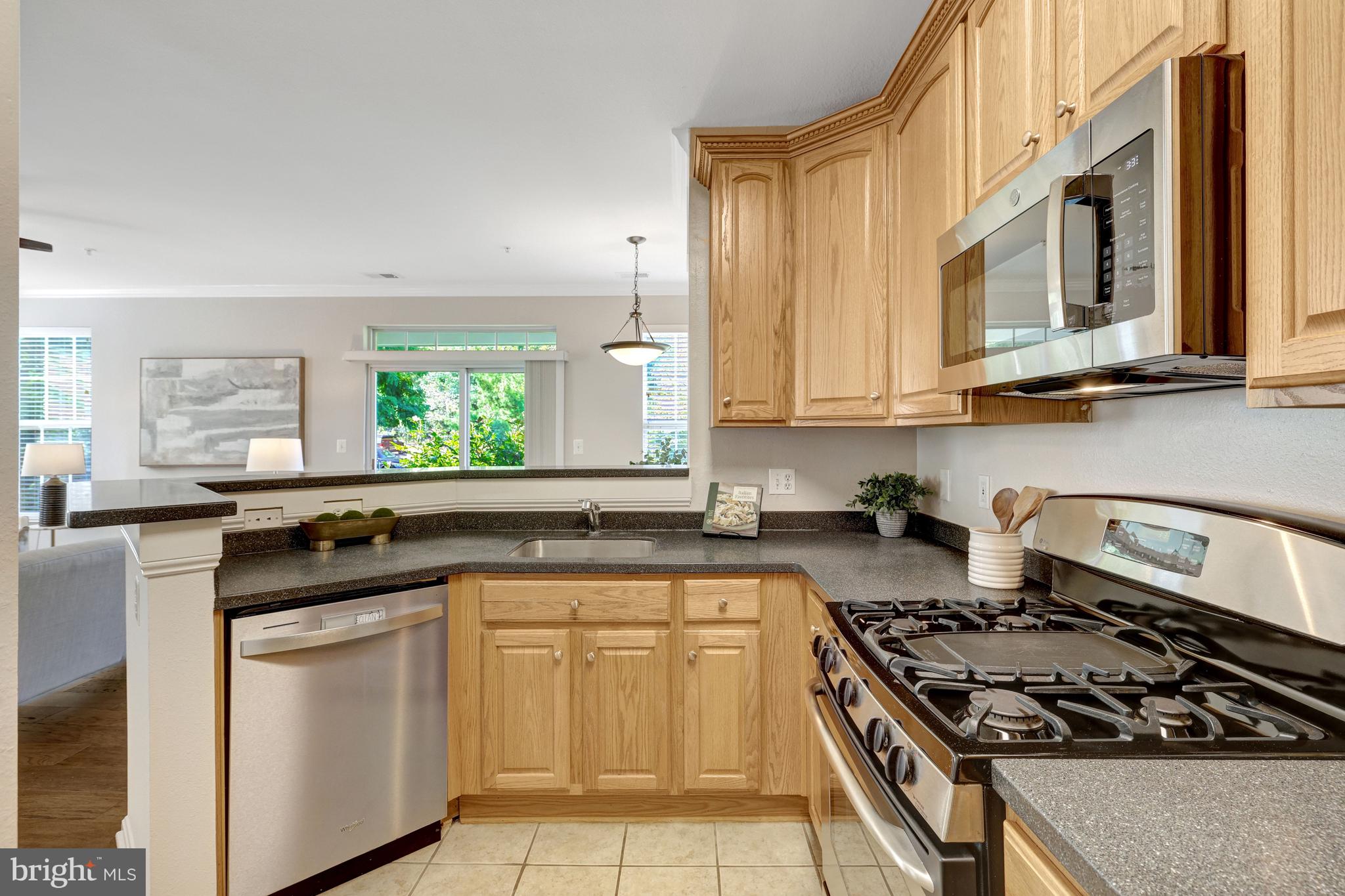 FOX MILL STATION - Residential