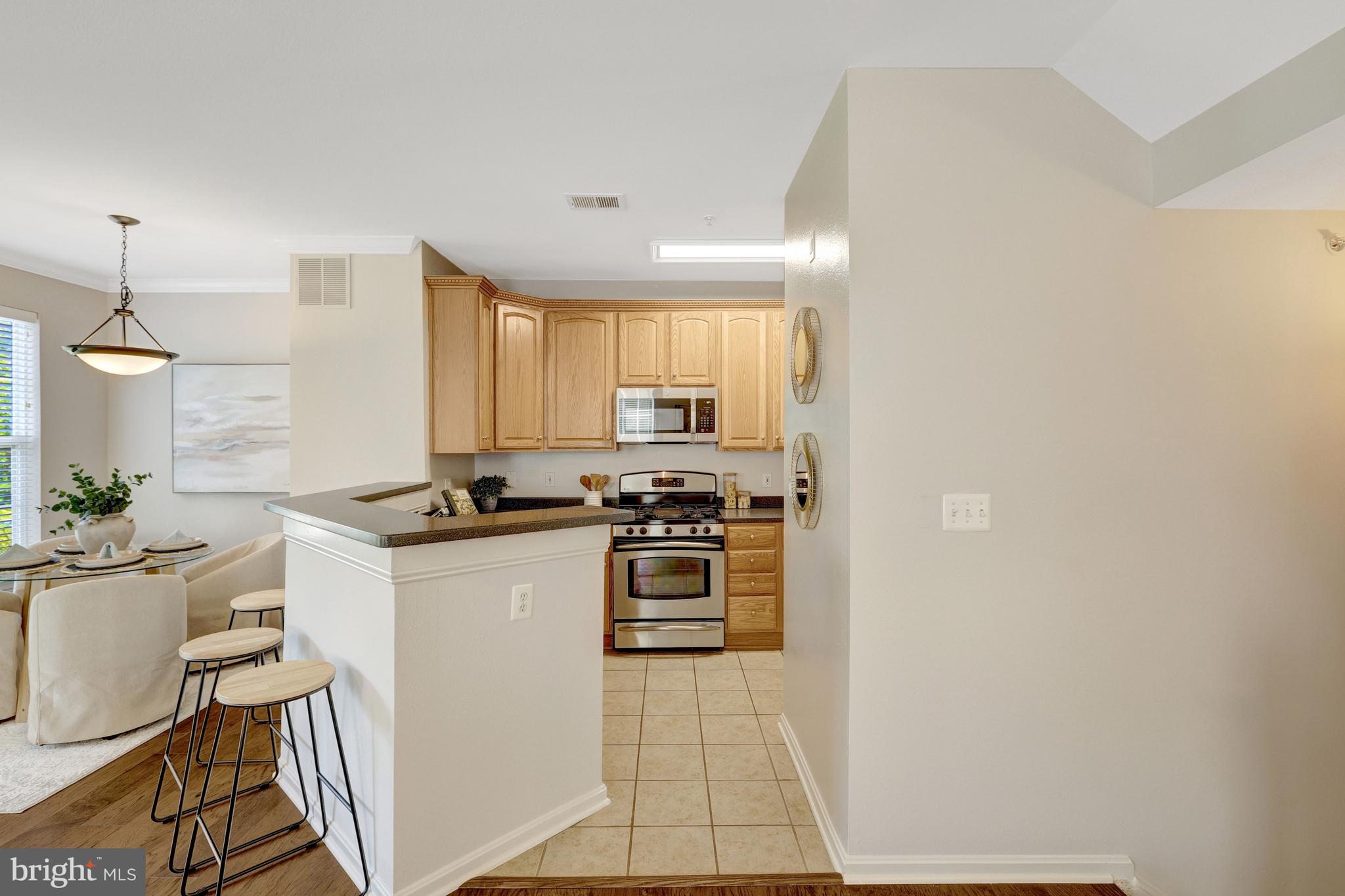 FOX MILL STATION - Residential