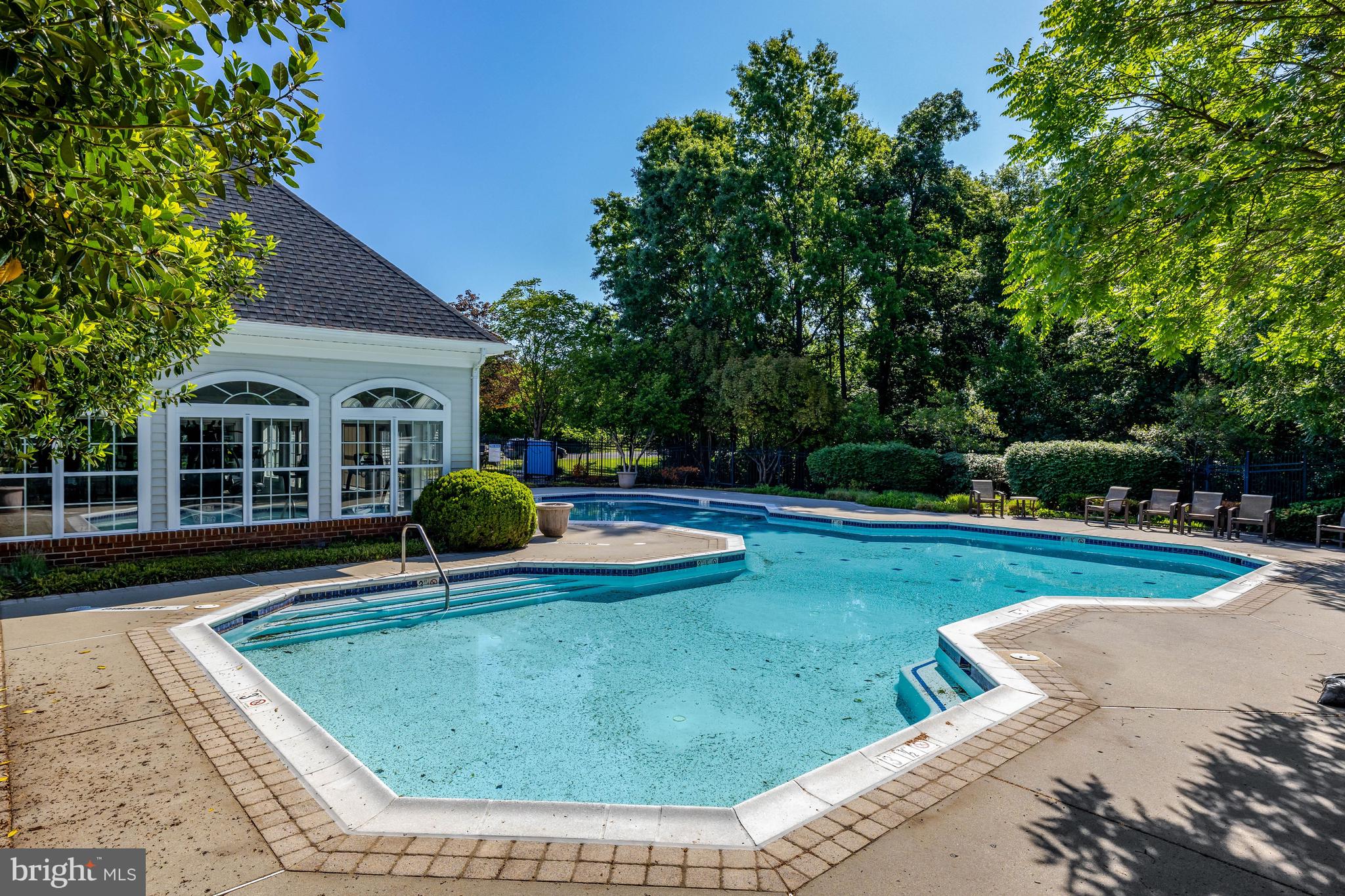 FOX MILL STATION - Residential