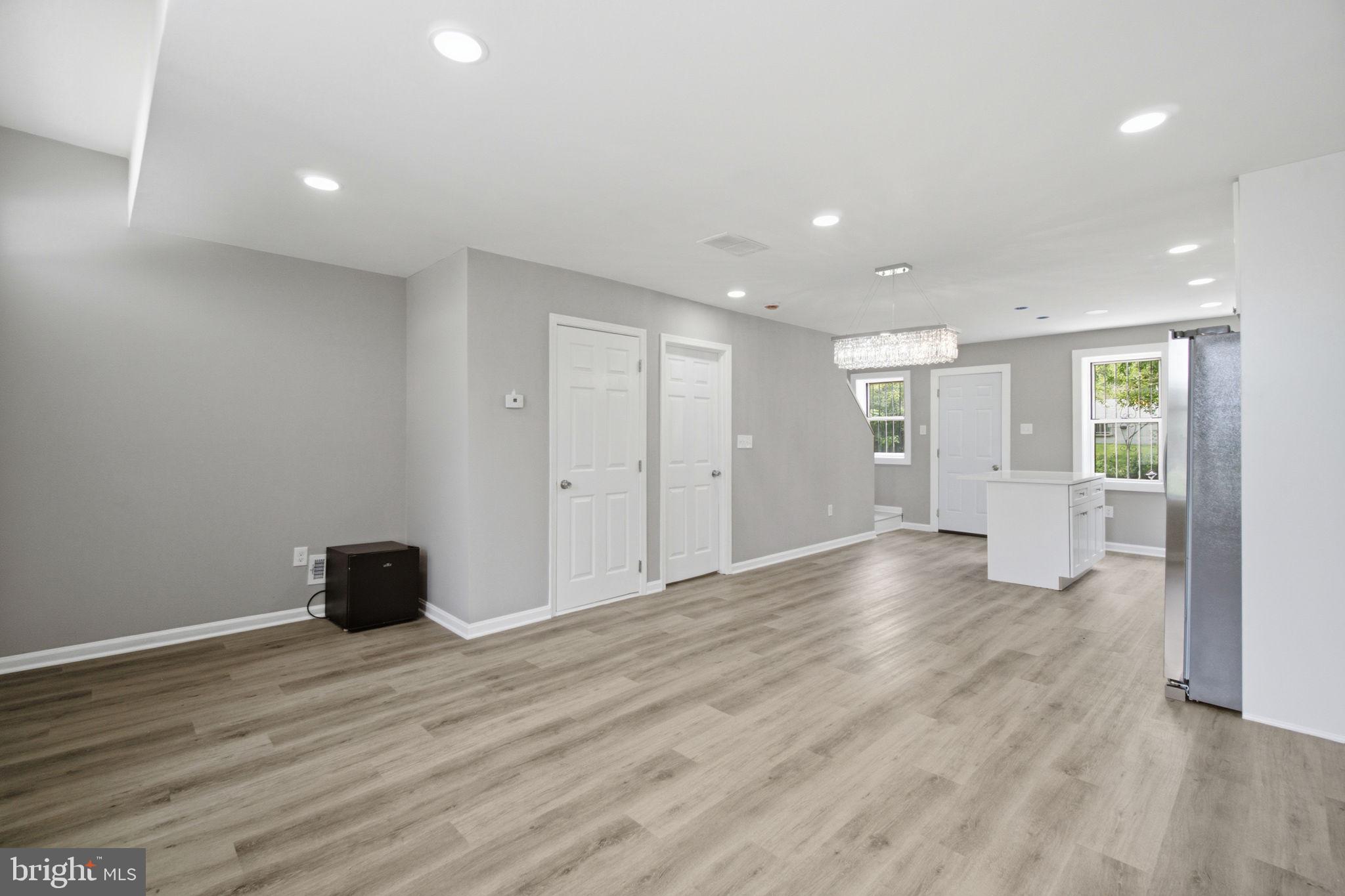 PIMLICO - Residential