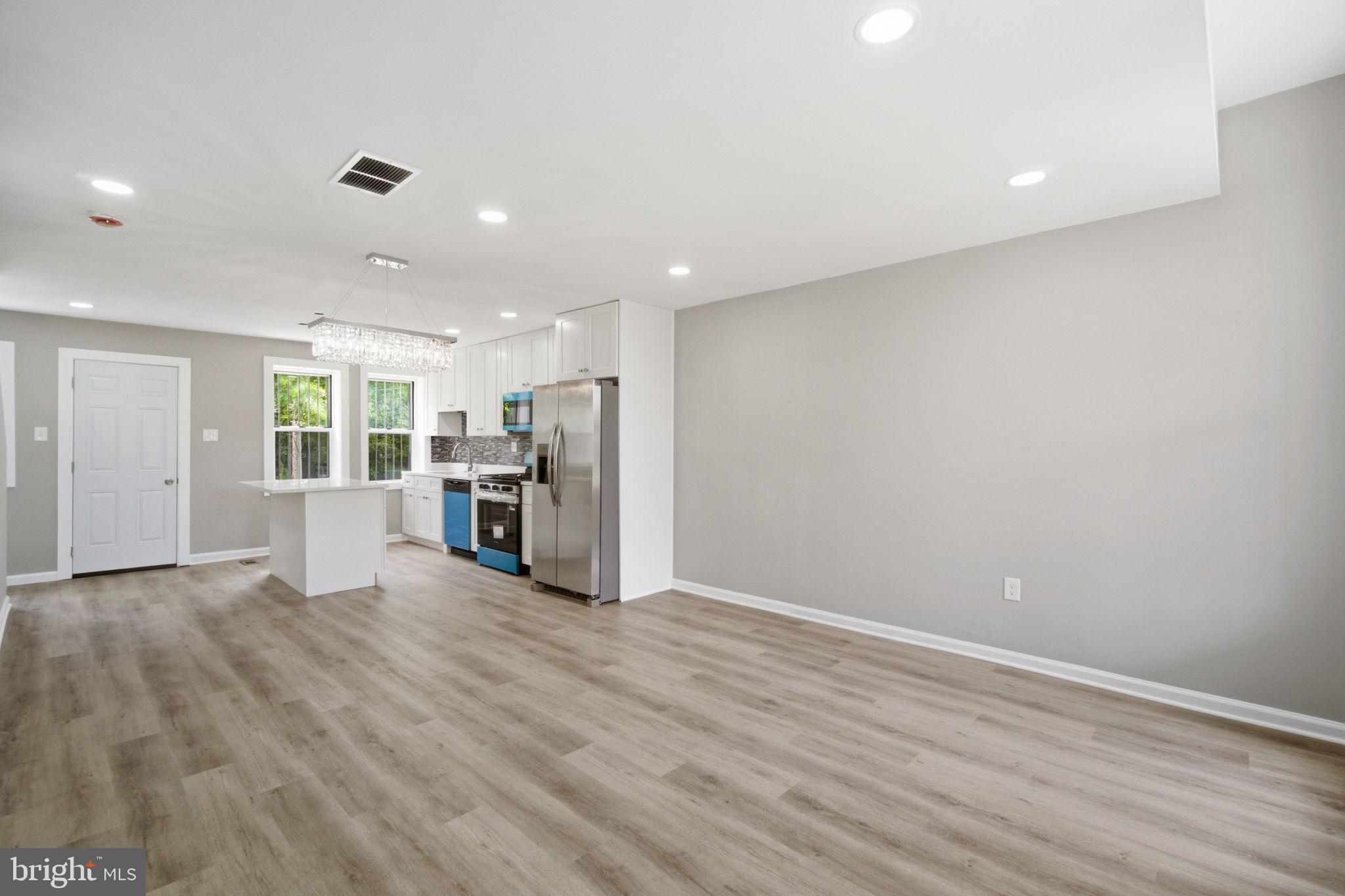 PIMLICO - Residential