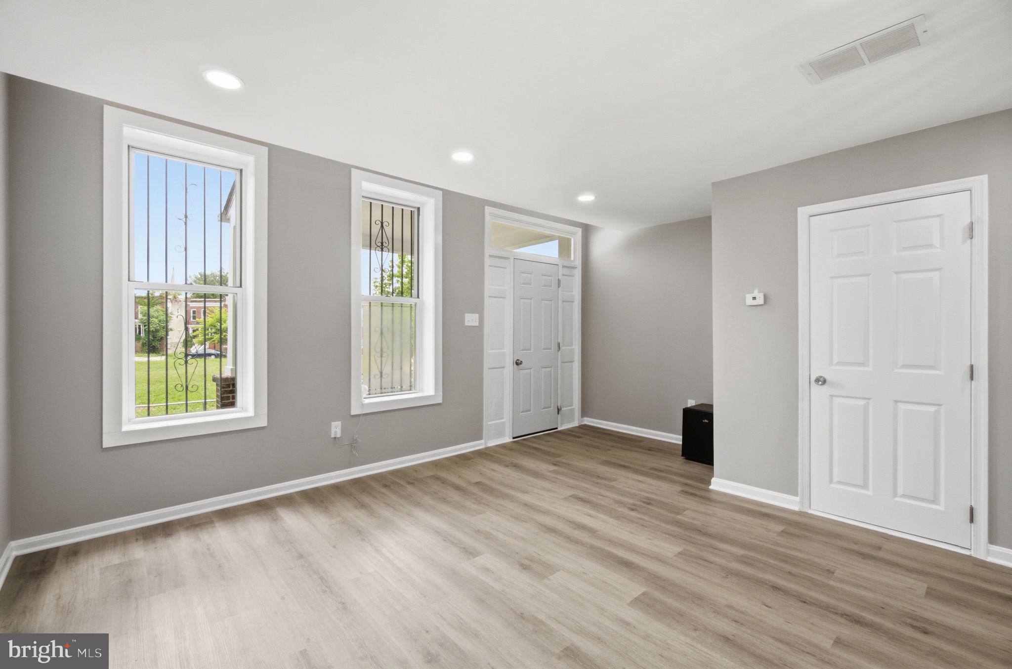 PIMLICO - Residential