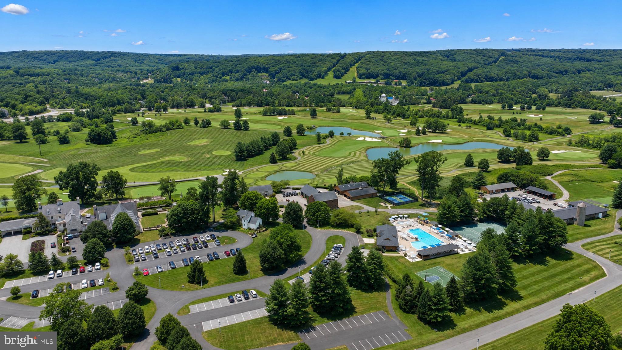 HAYFIELDS - Residential