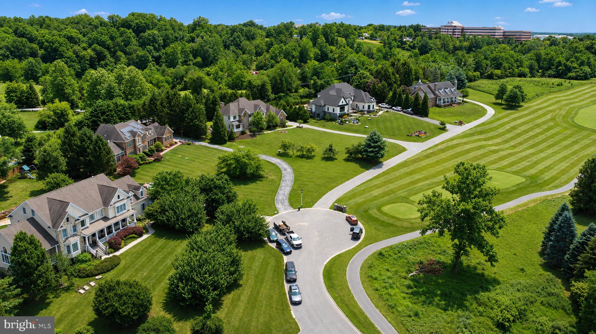 HAYFIELDS - Residential