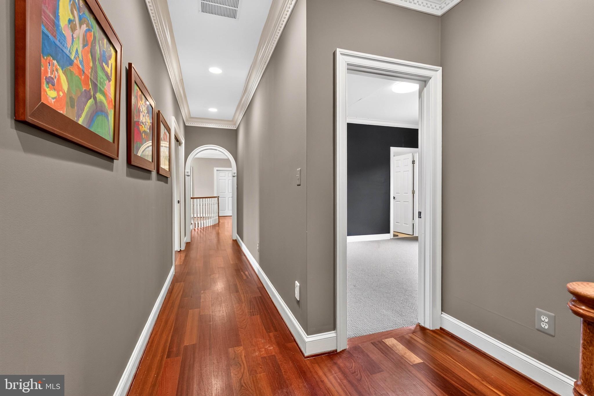 HAYFIELDS - Residential