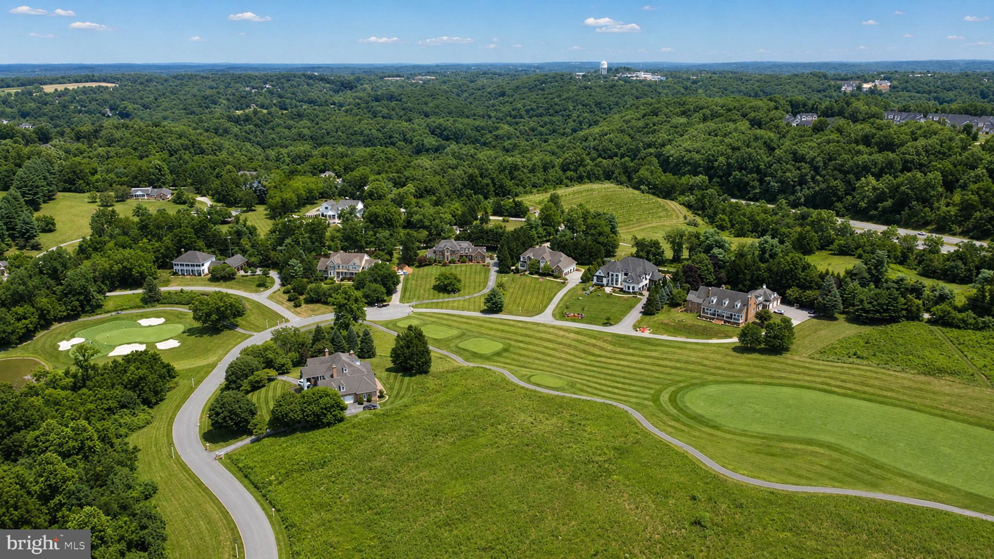 HAYFIELDS - Residential