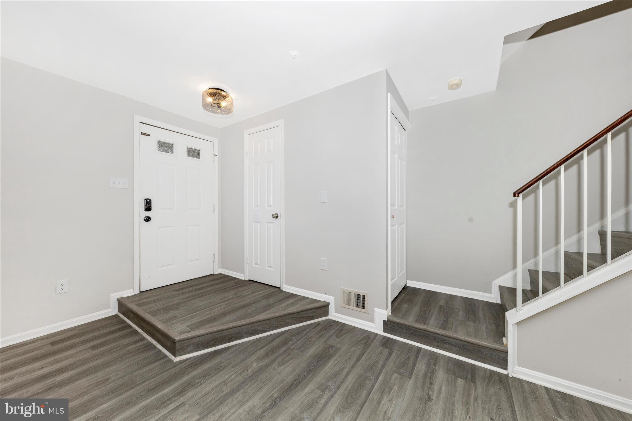 WOODFIELD - Residential Lease