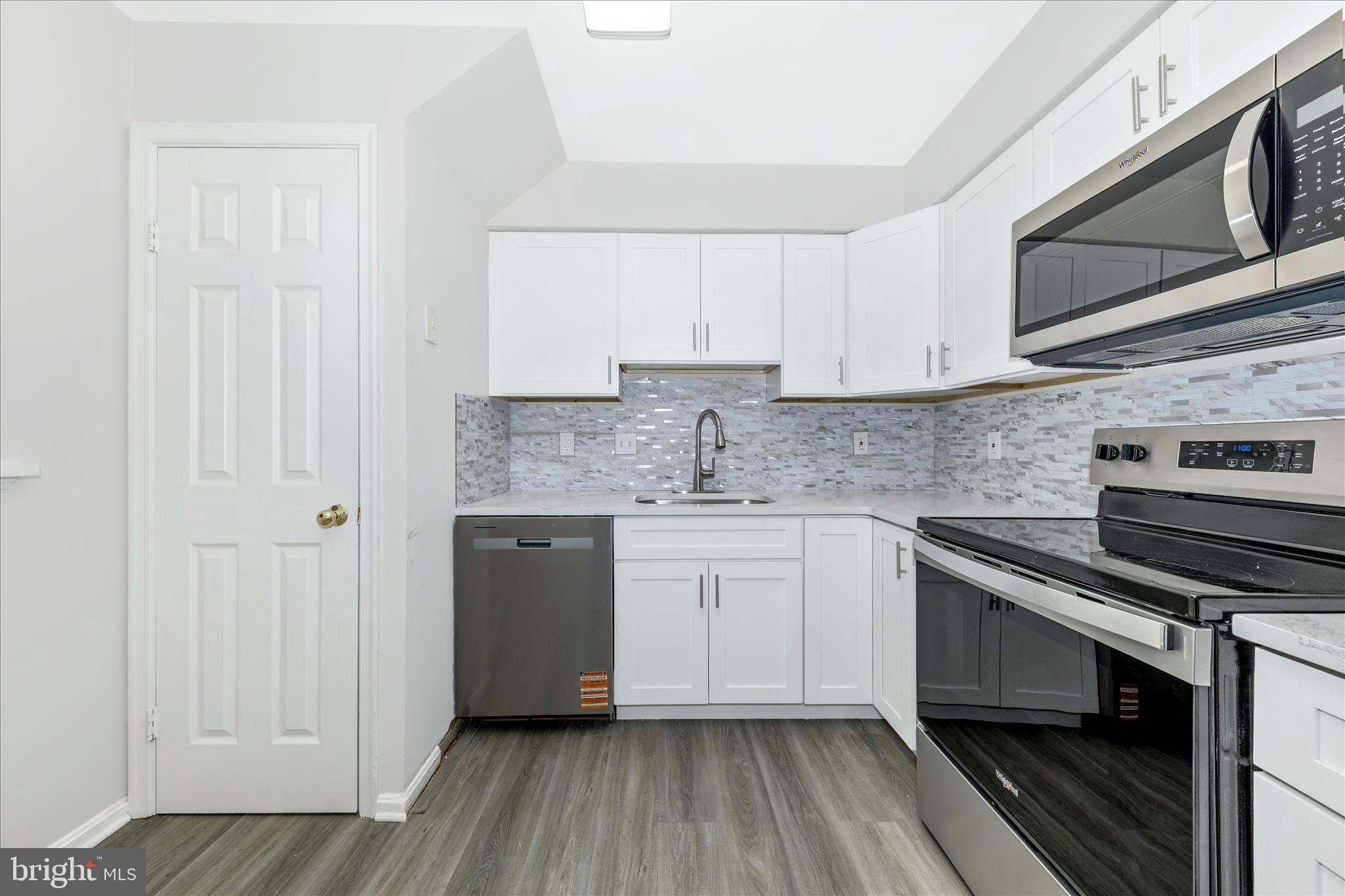 WOODFIELD - Residential Lease