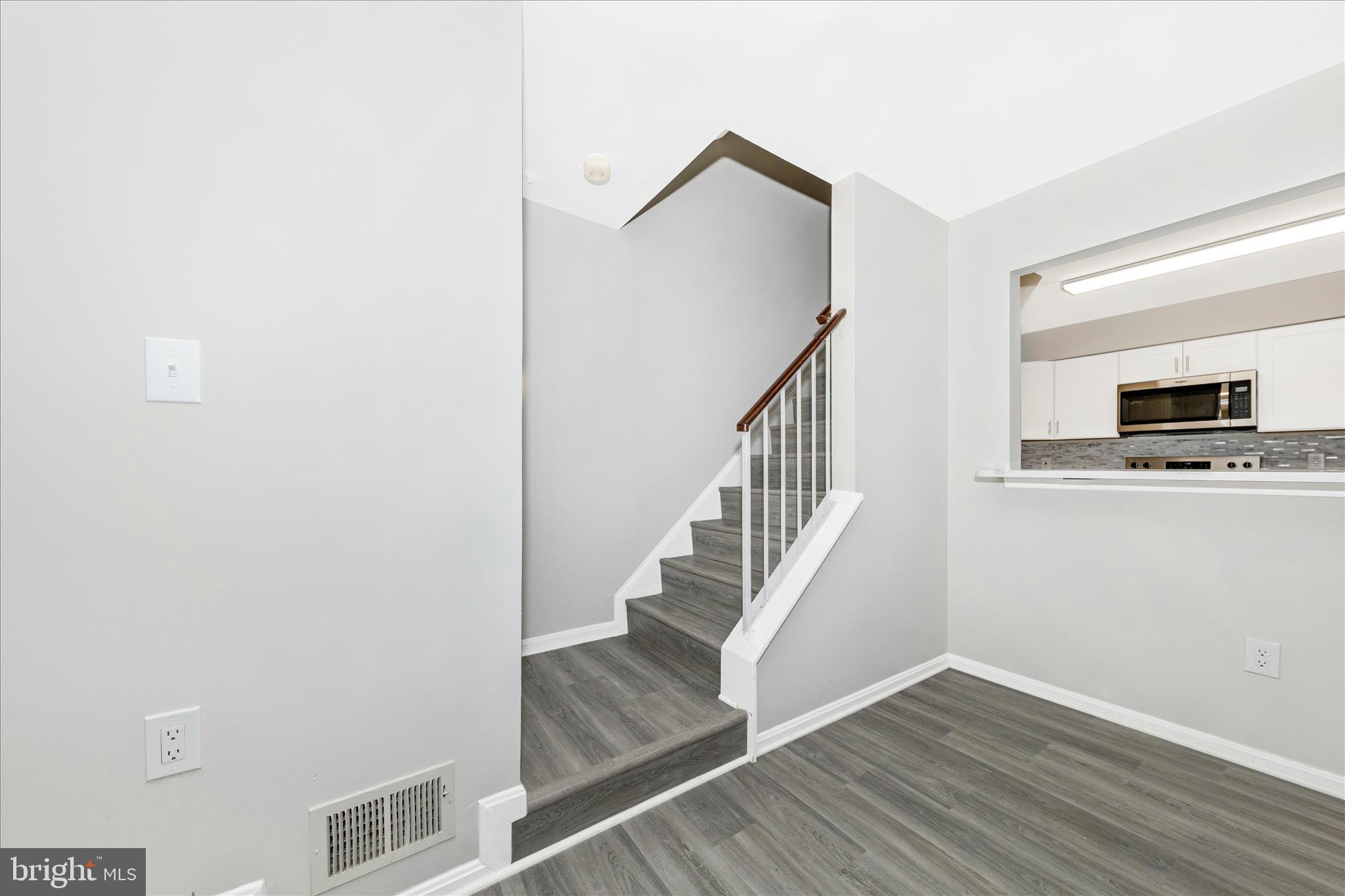 WOODFIELD - Residential Lease