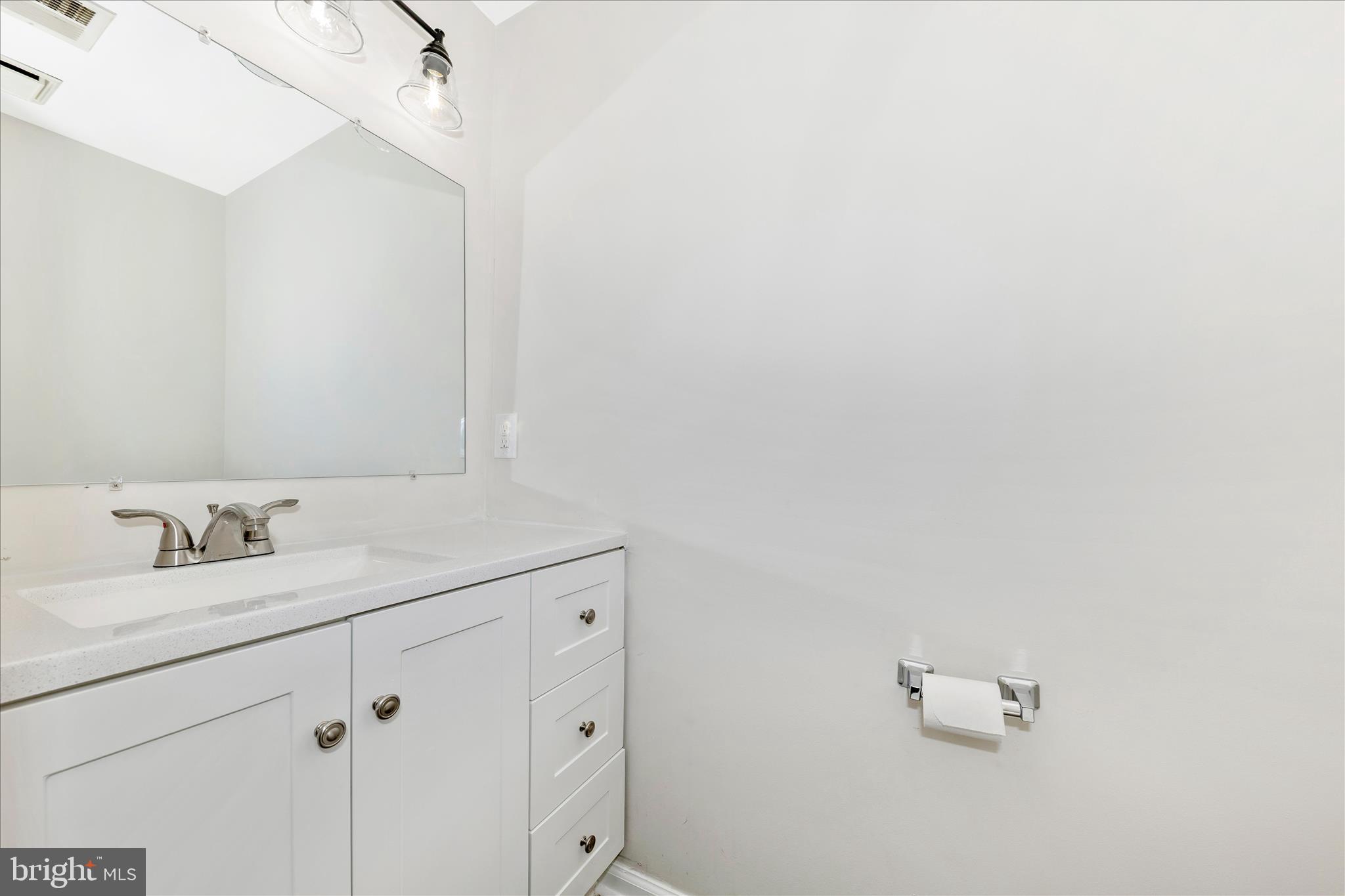 WOODFIELD - Residential Lease