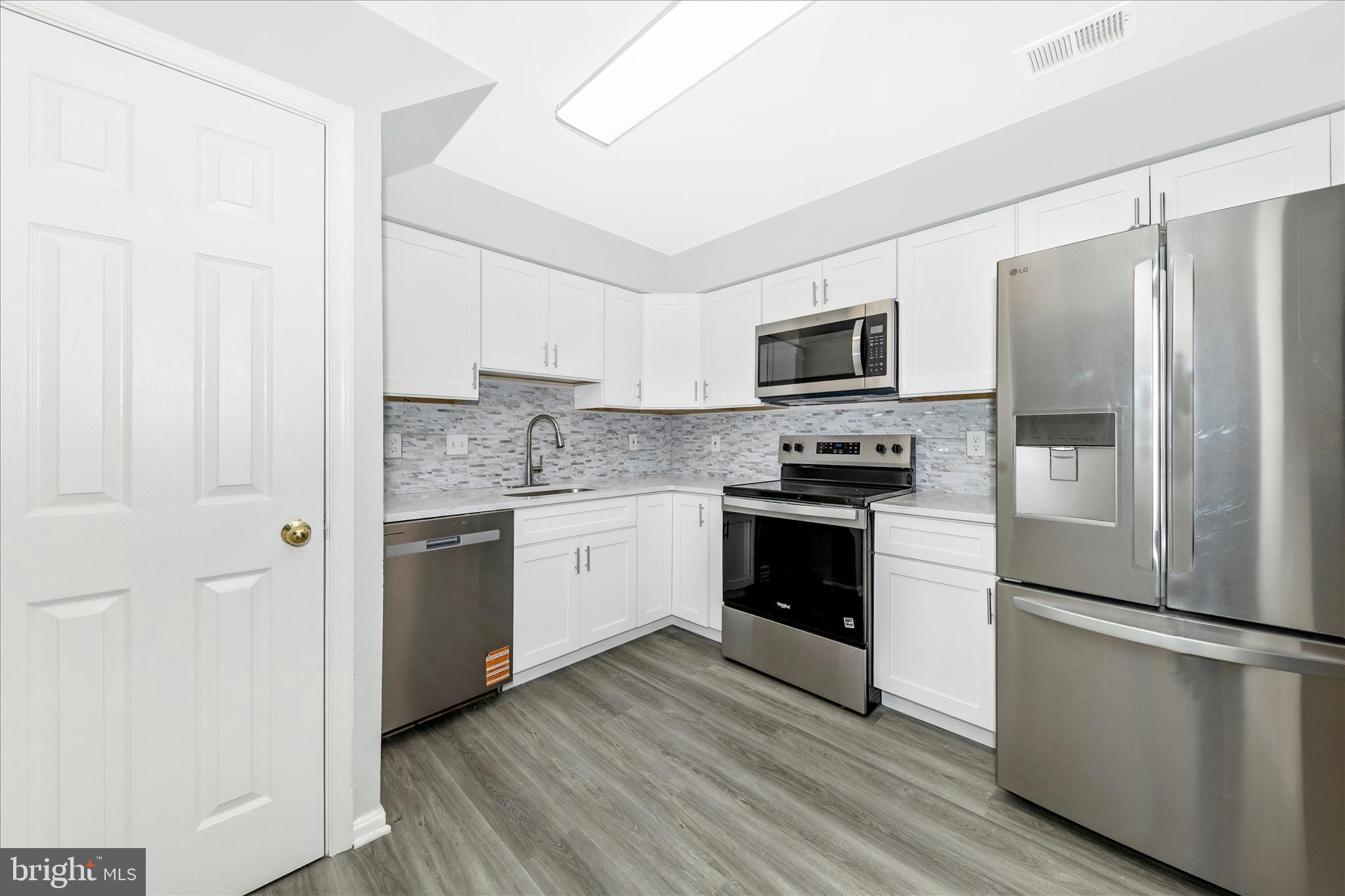 WOODFIELD - Residential Lease