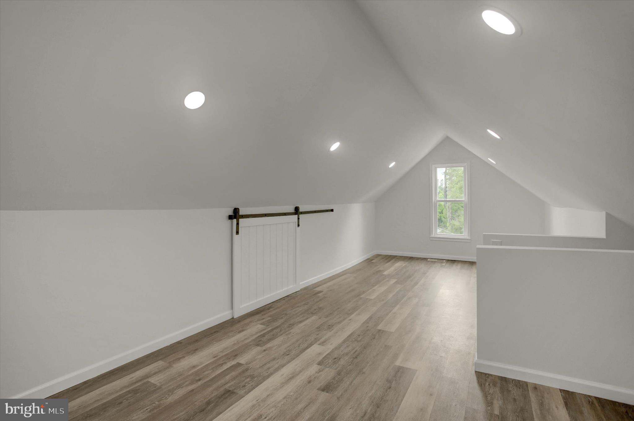CALEDONIA - Residential