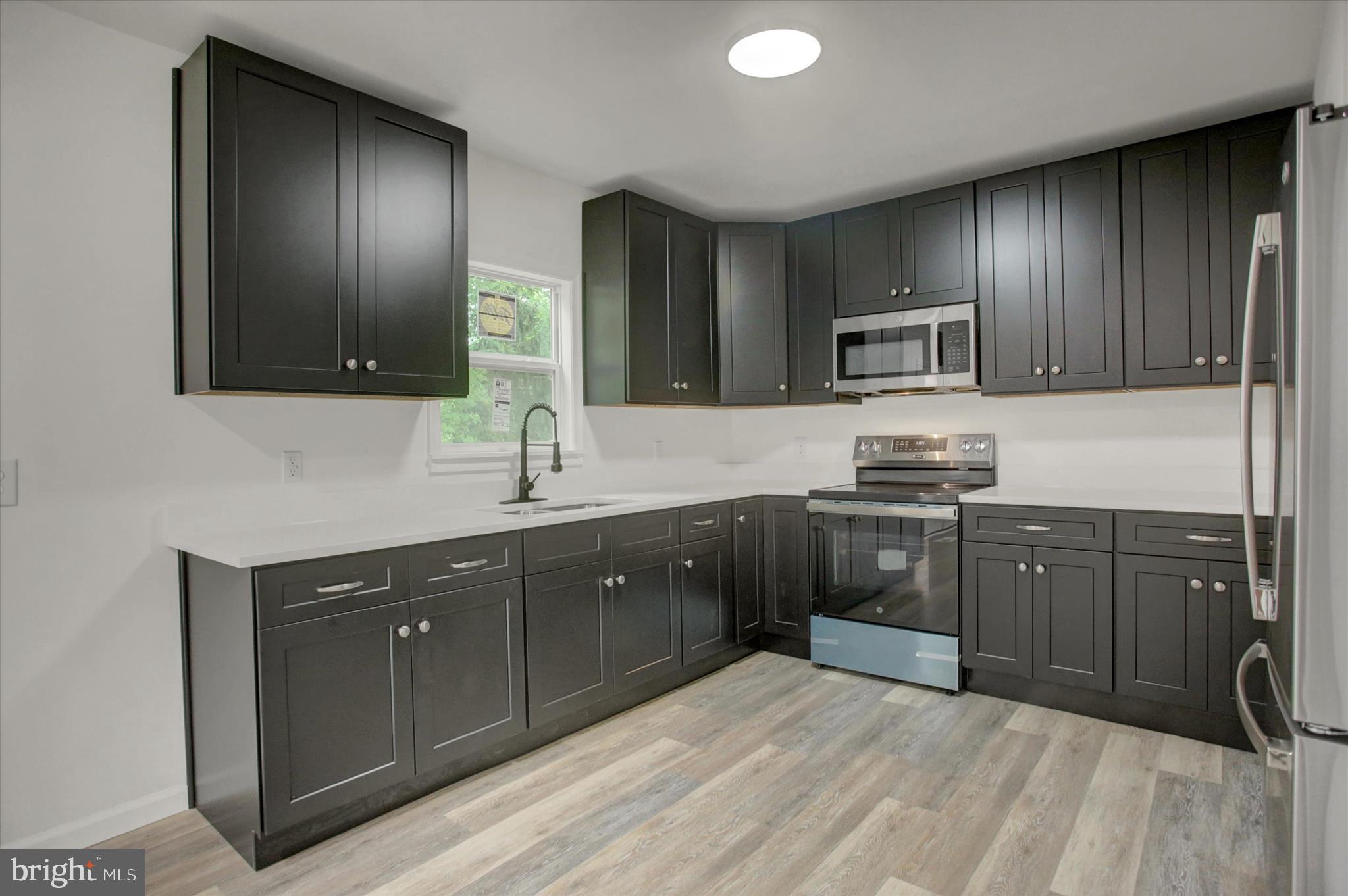 CALEDONIA - Residential