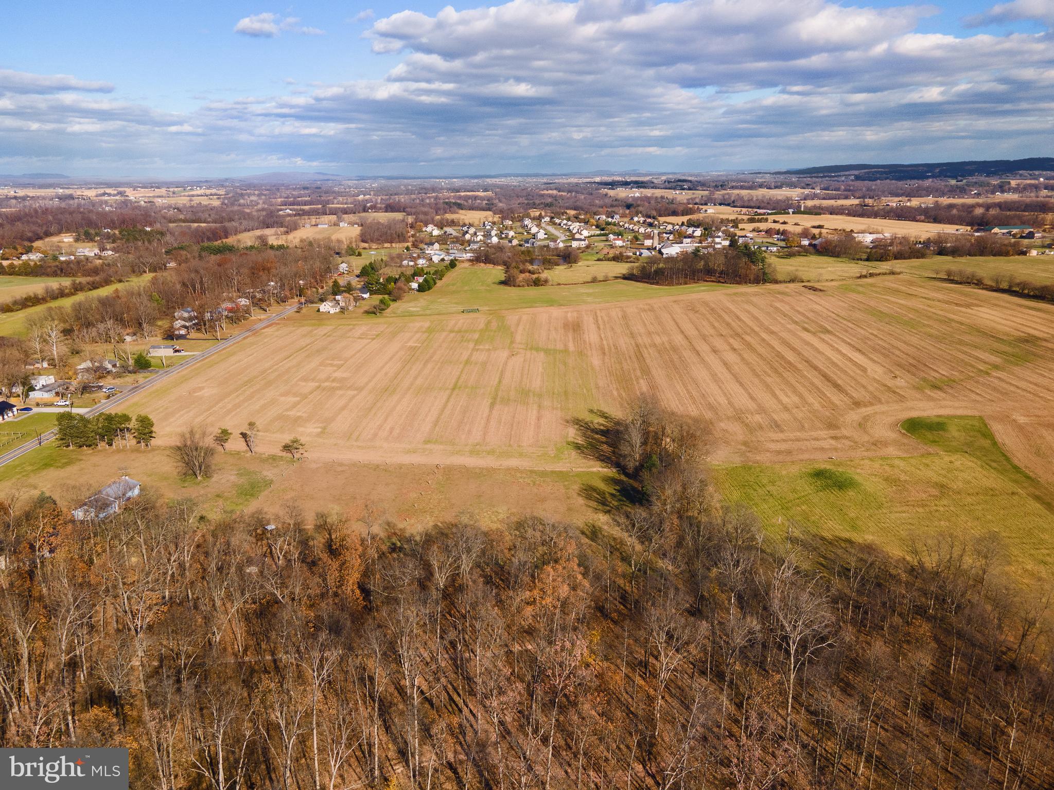 NONE, RURAL - Farm