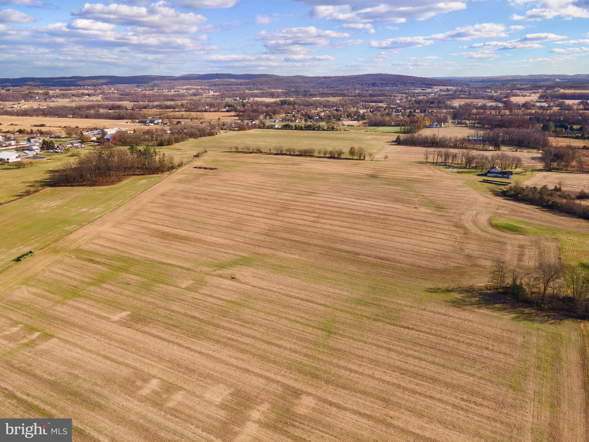 NONE, RURAL - Farm