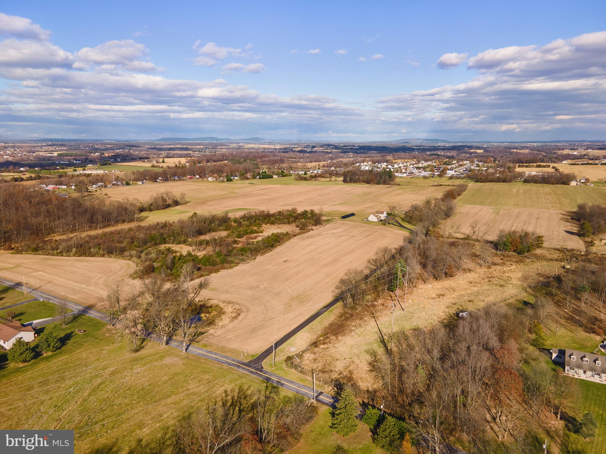 NONE, RURAL - Farm