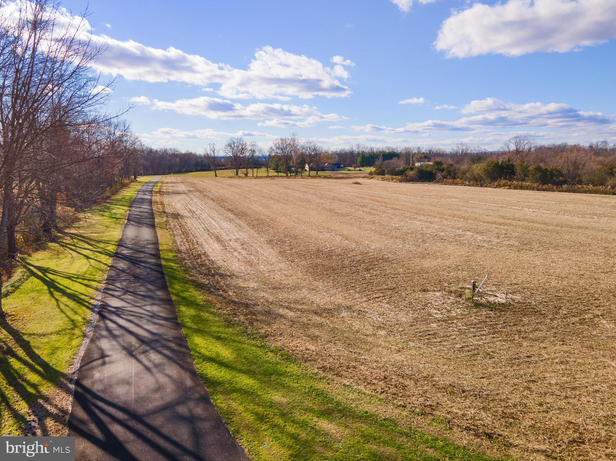 NONE, RURAL - Farm