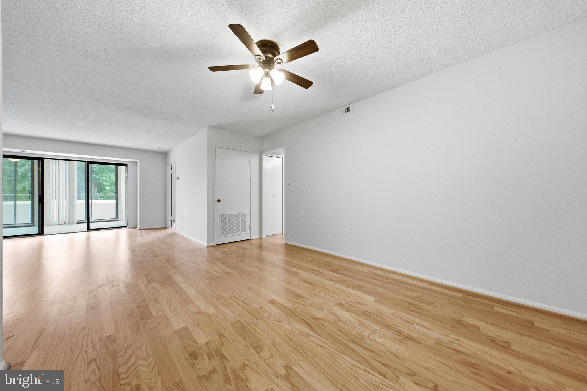 GREENS AT LEISURE WORLD - Residential