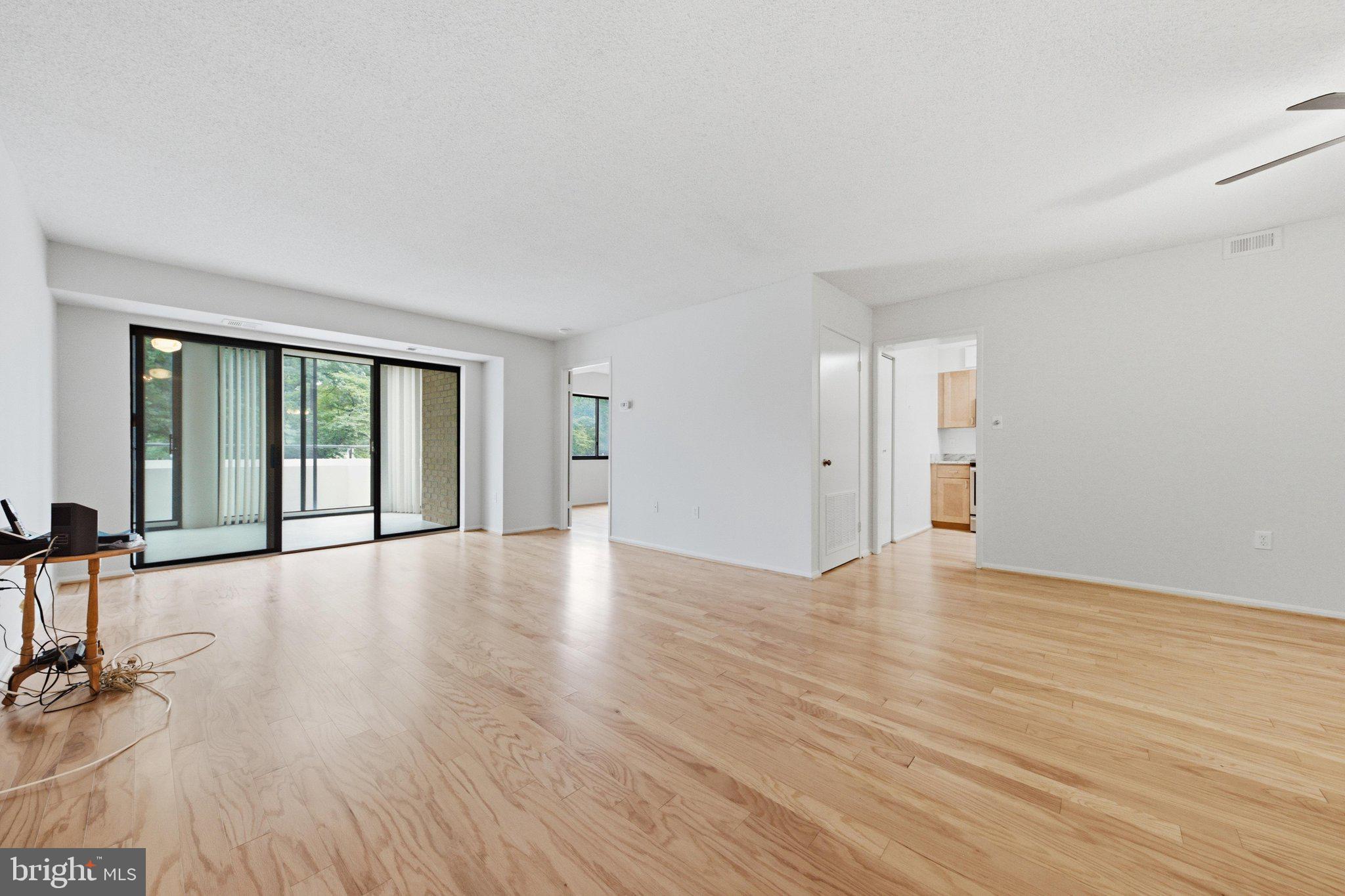 GREENS AT LEISURE WORLD - Residential