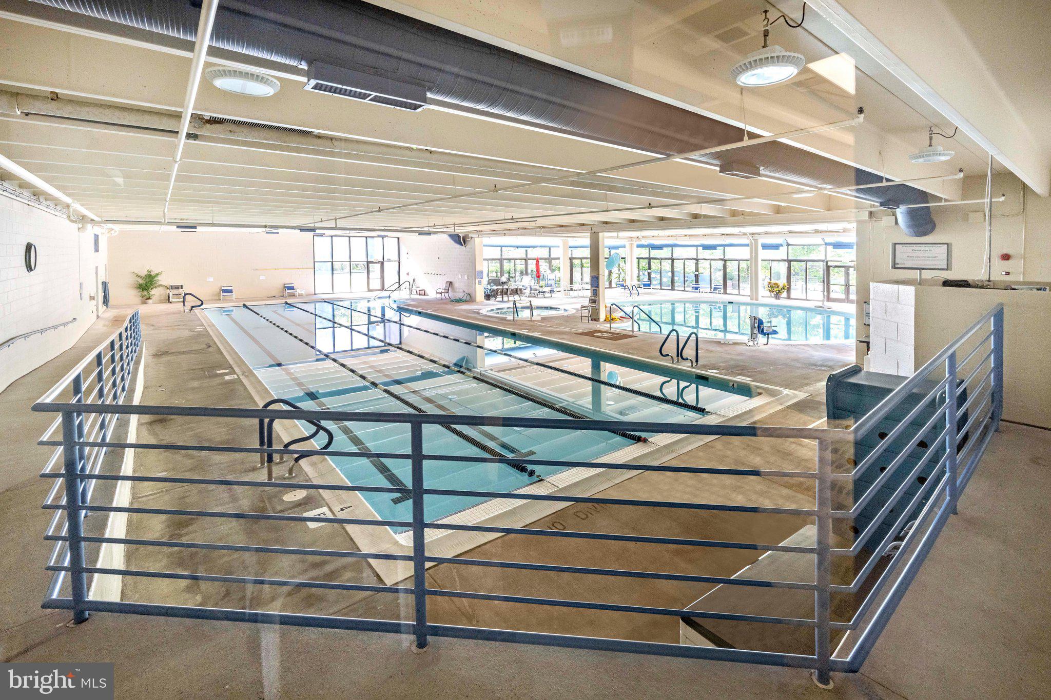 GREENS AT LEISURE WORLD - Residential