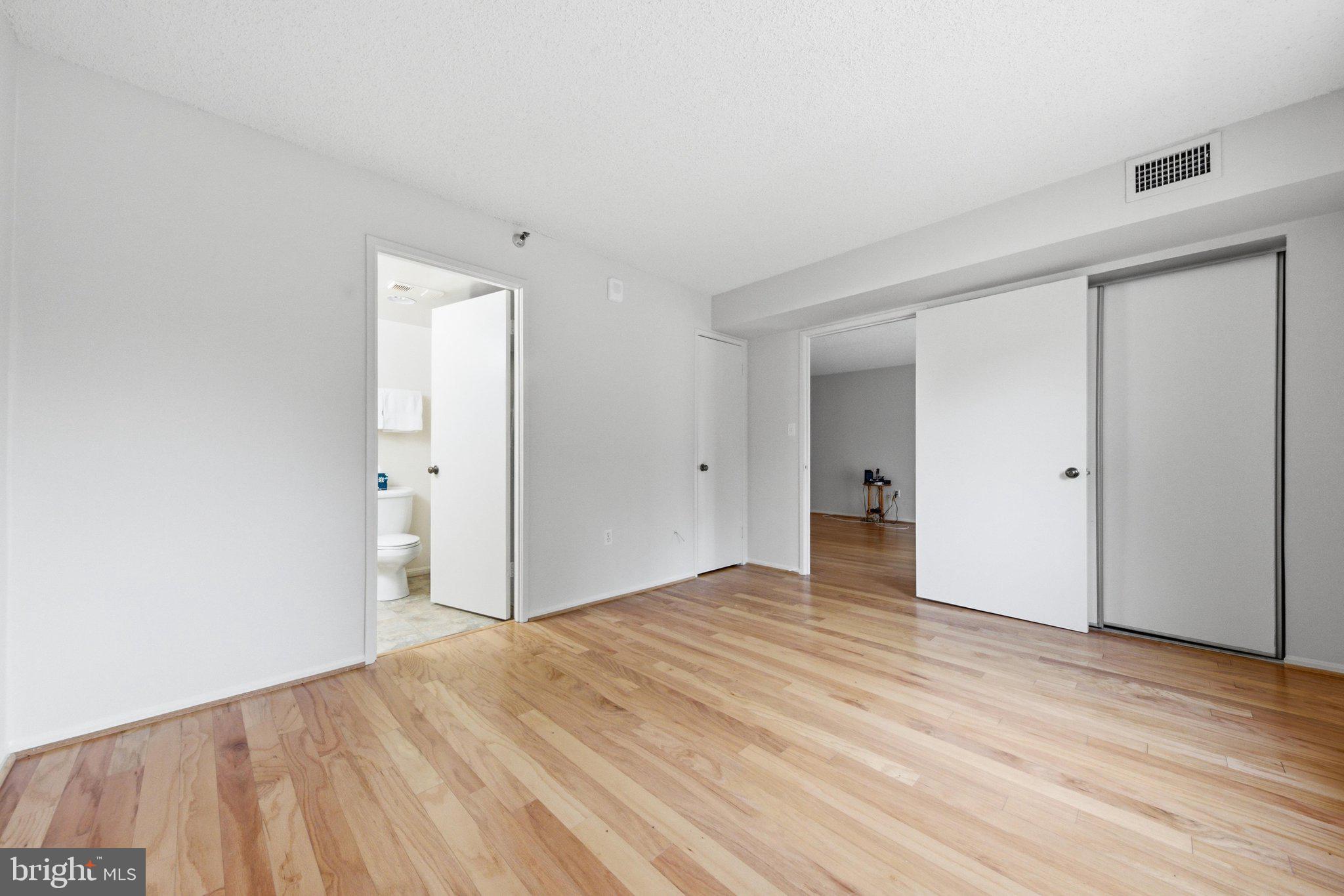 GREENS AT LEISURE WORLD - Residential