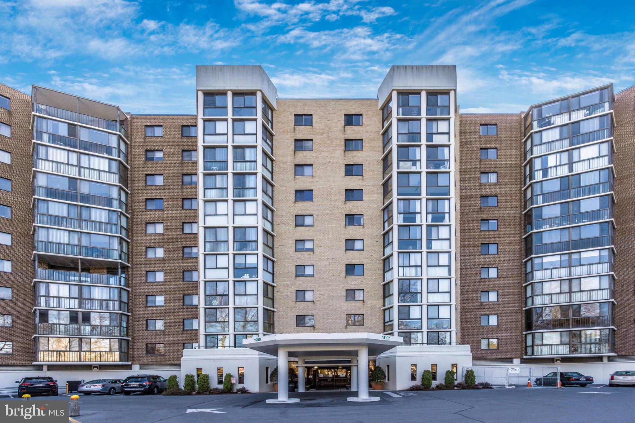 GREENS AT LEISURE WORLD - Residential