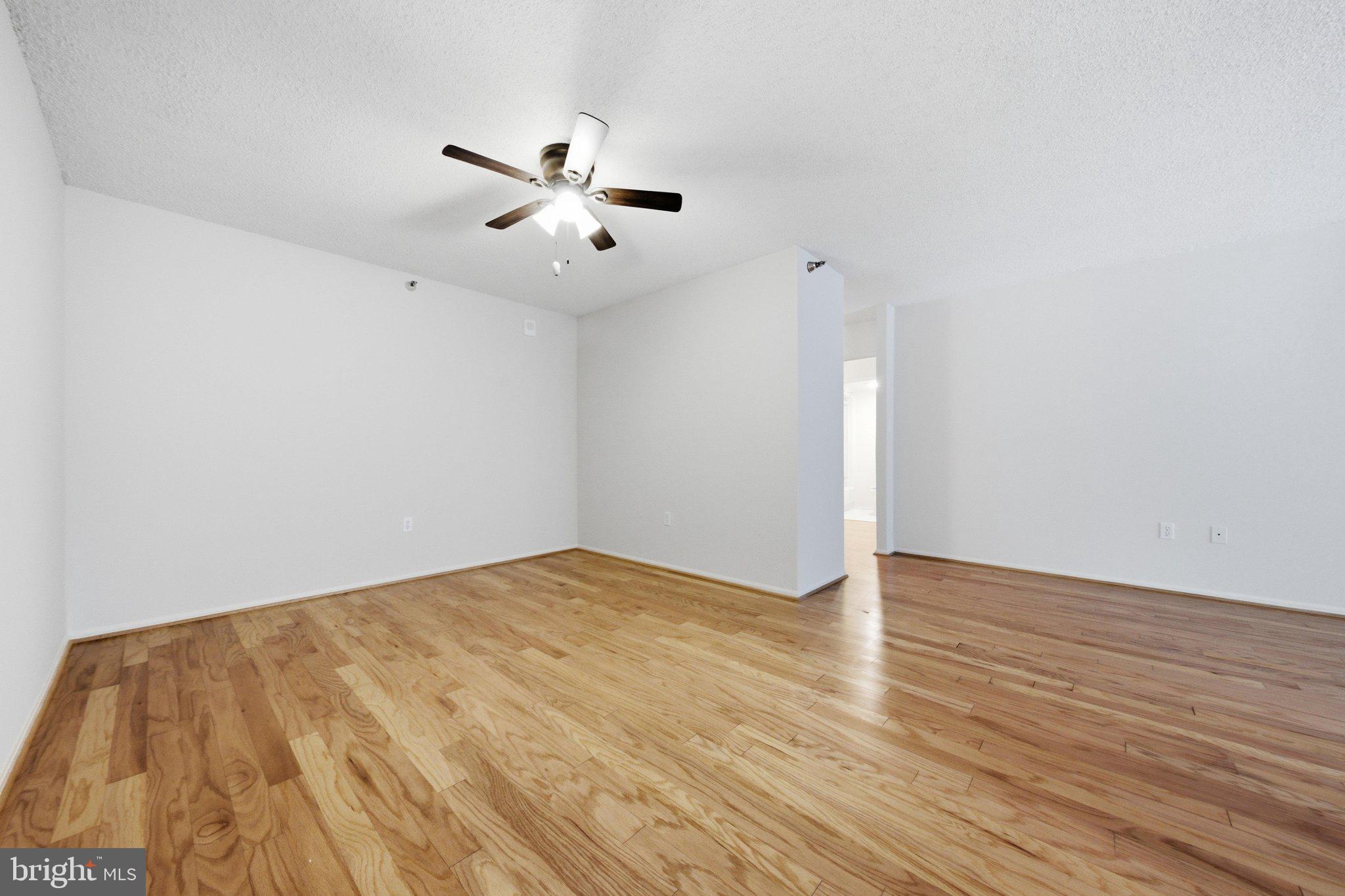 GREENS AT LEISURE WORLD - Residential