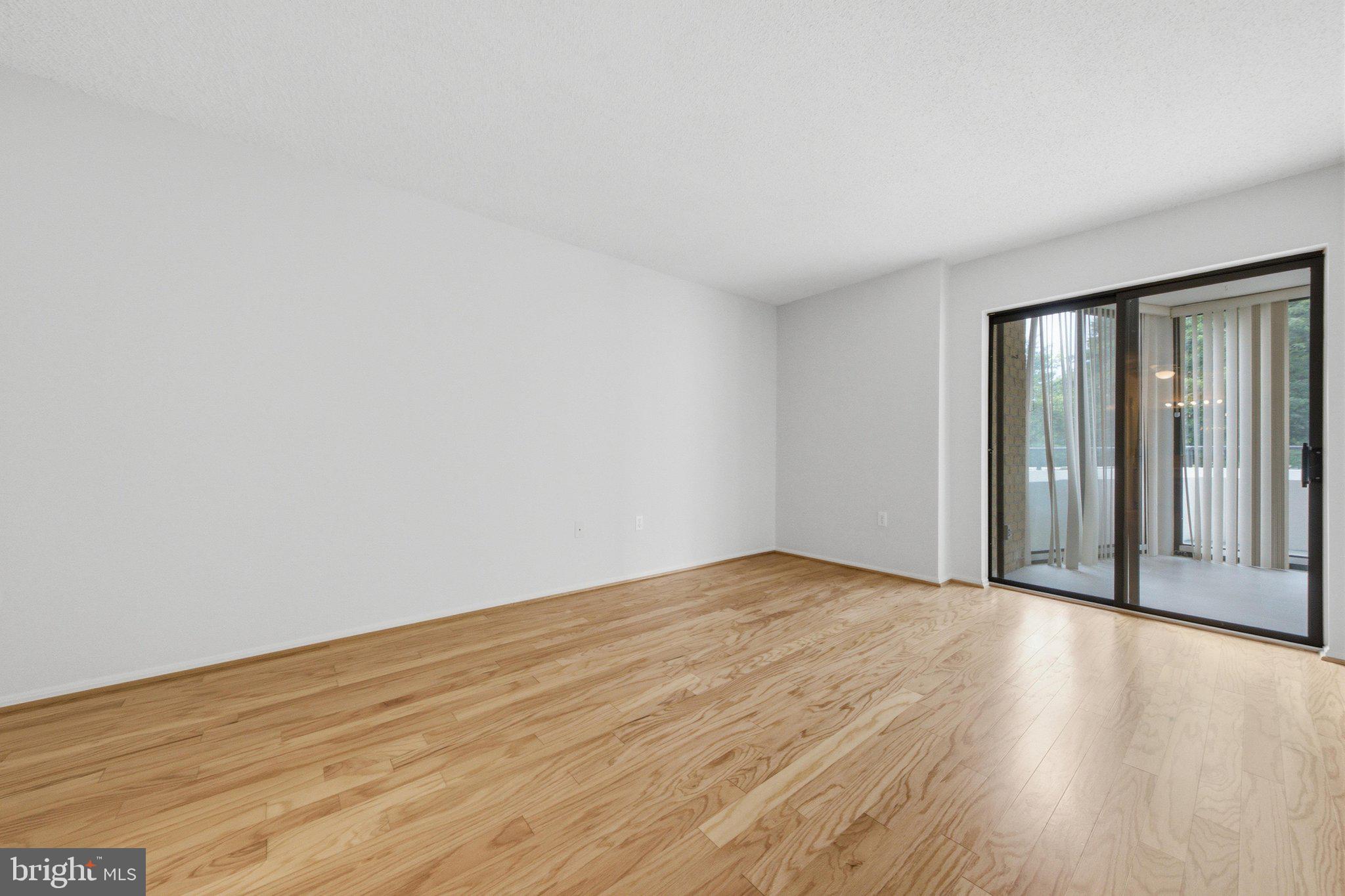 GREENS AT LEISURE WORLD - Residential
