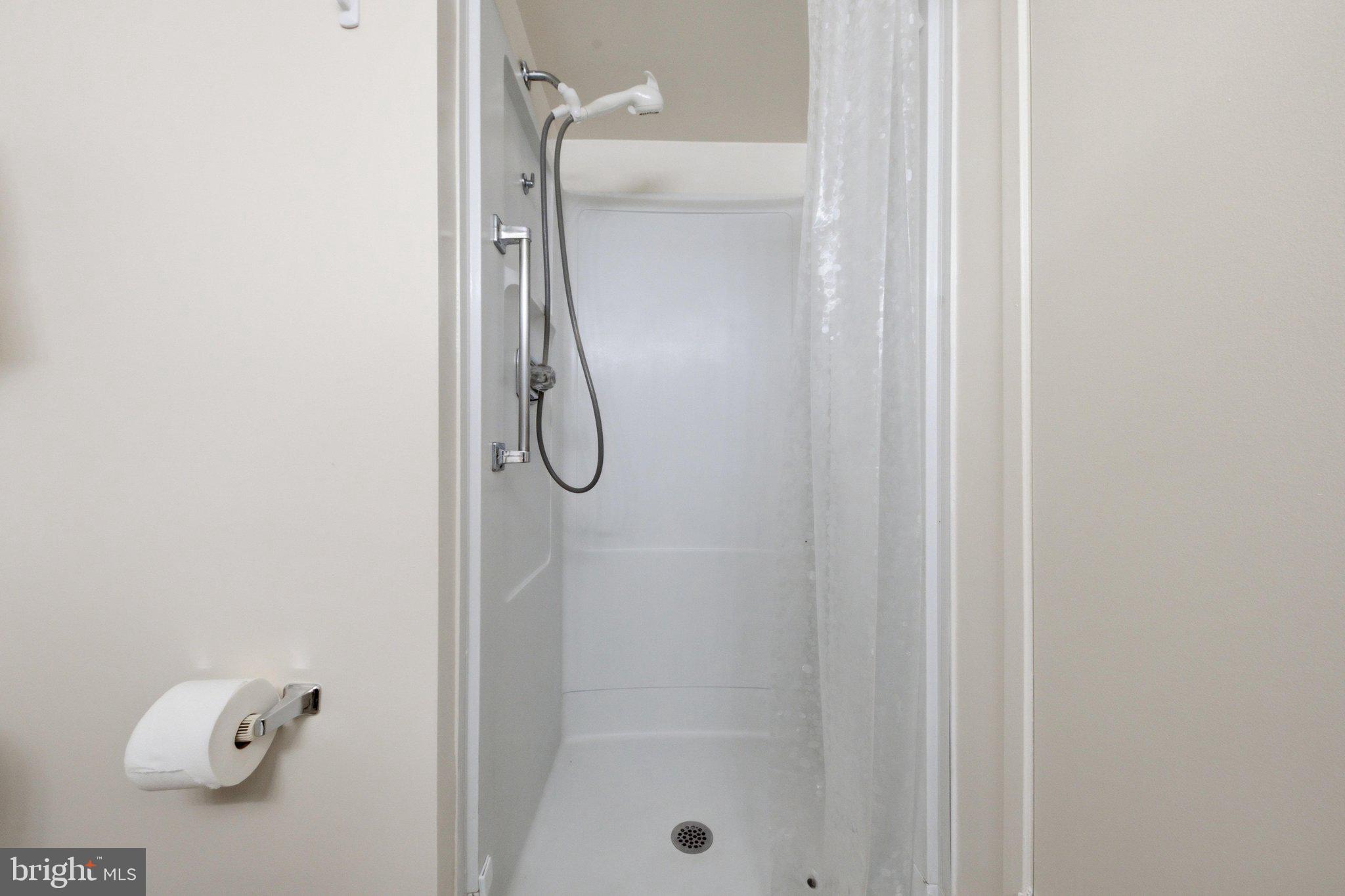 GREENS AT LEISURE WORLD - Residential