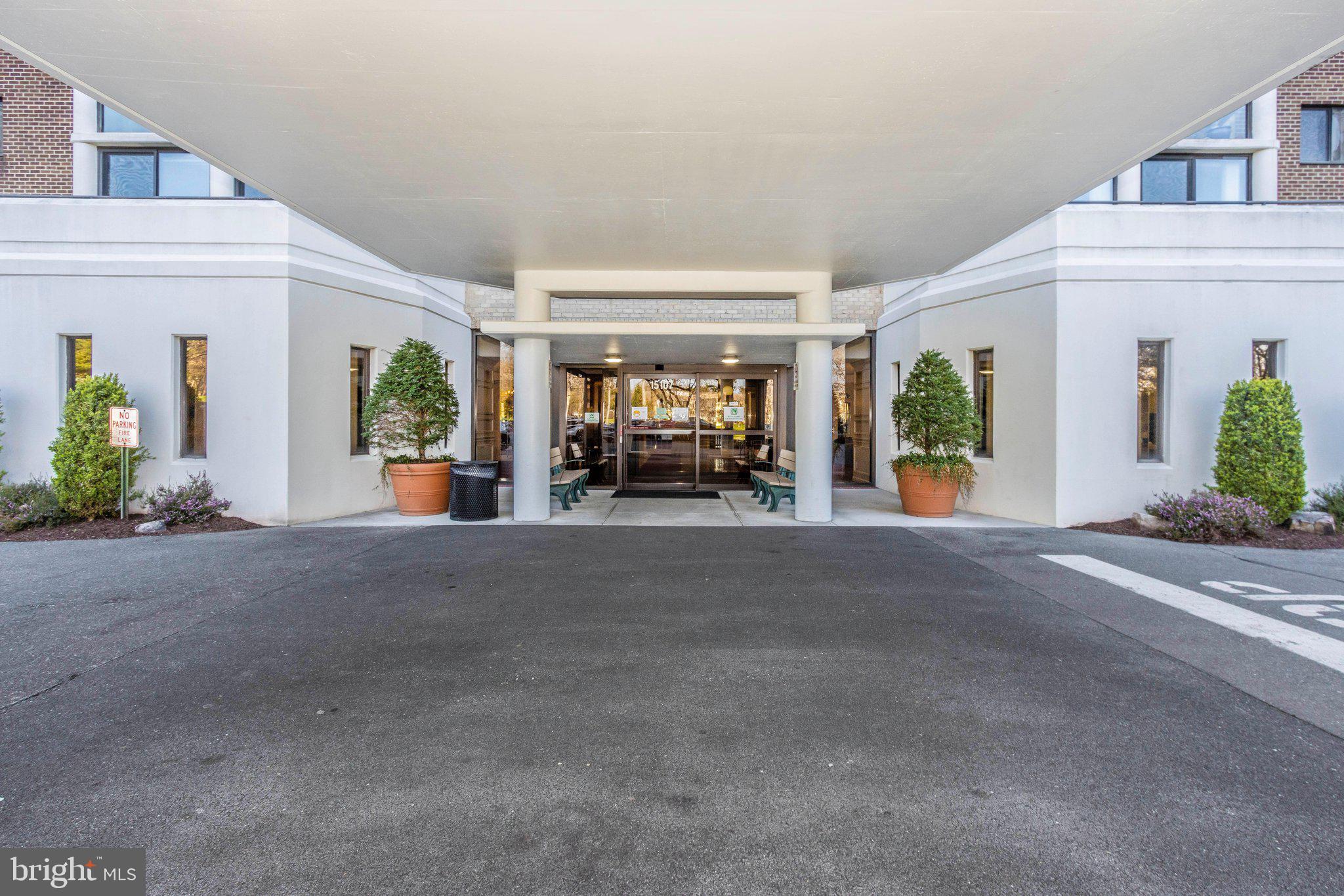GREENS AT LEISURE WORLD - Residential