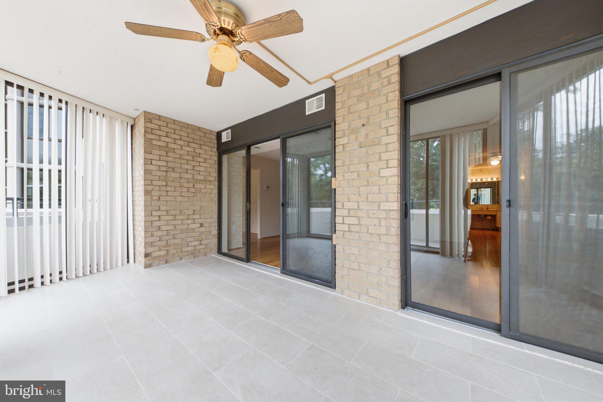 GREENS AT LEISURE WORLD - Residential
