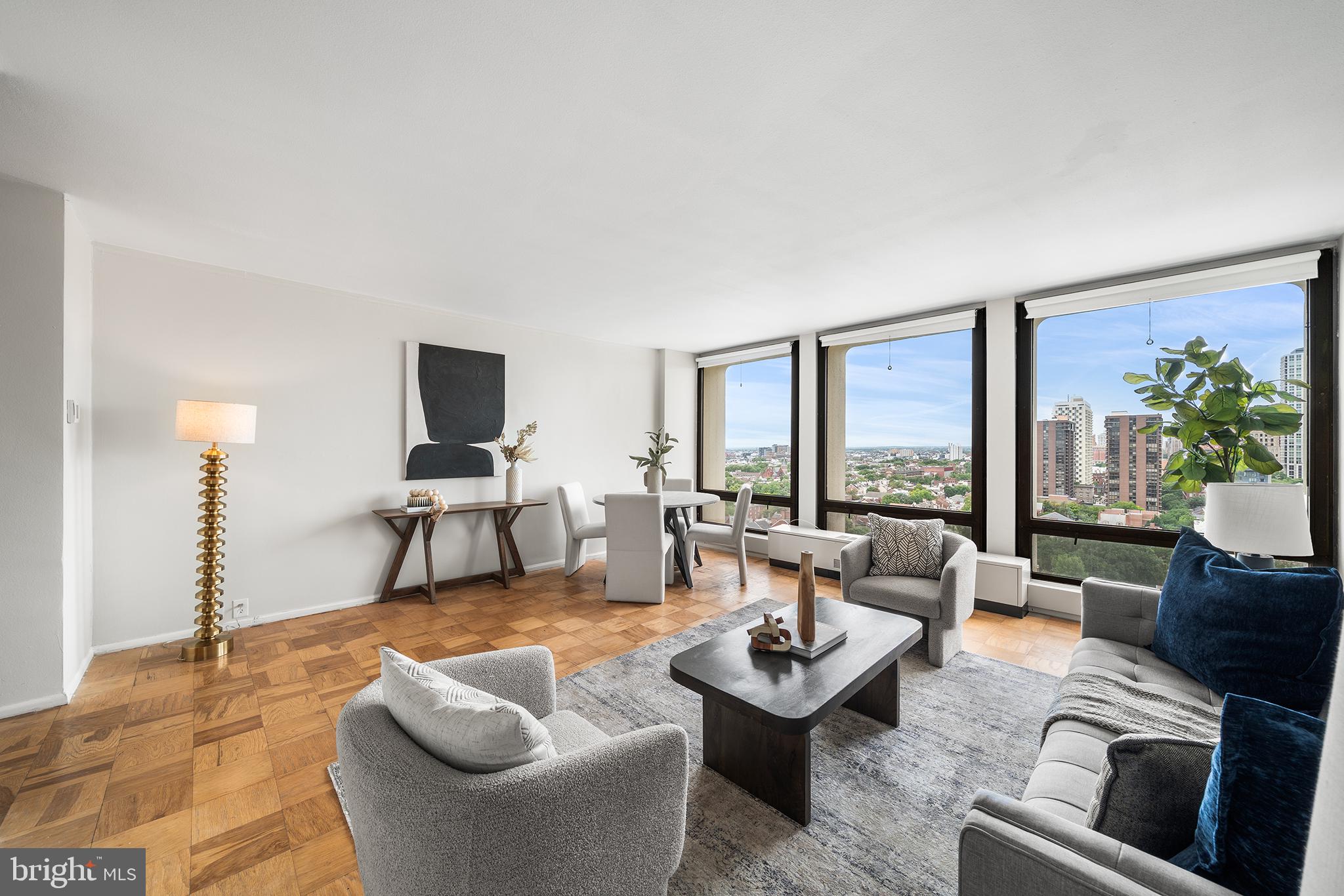 SOCIETY HILL - Residential