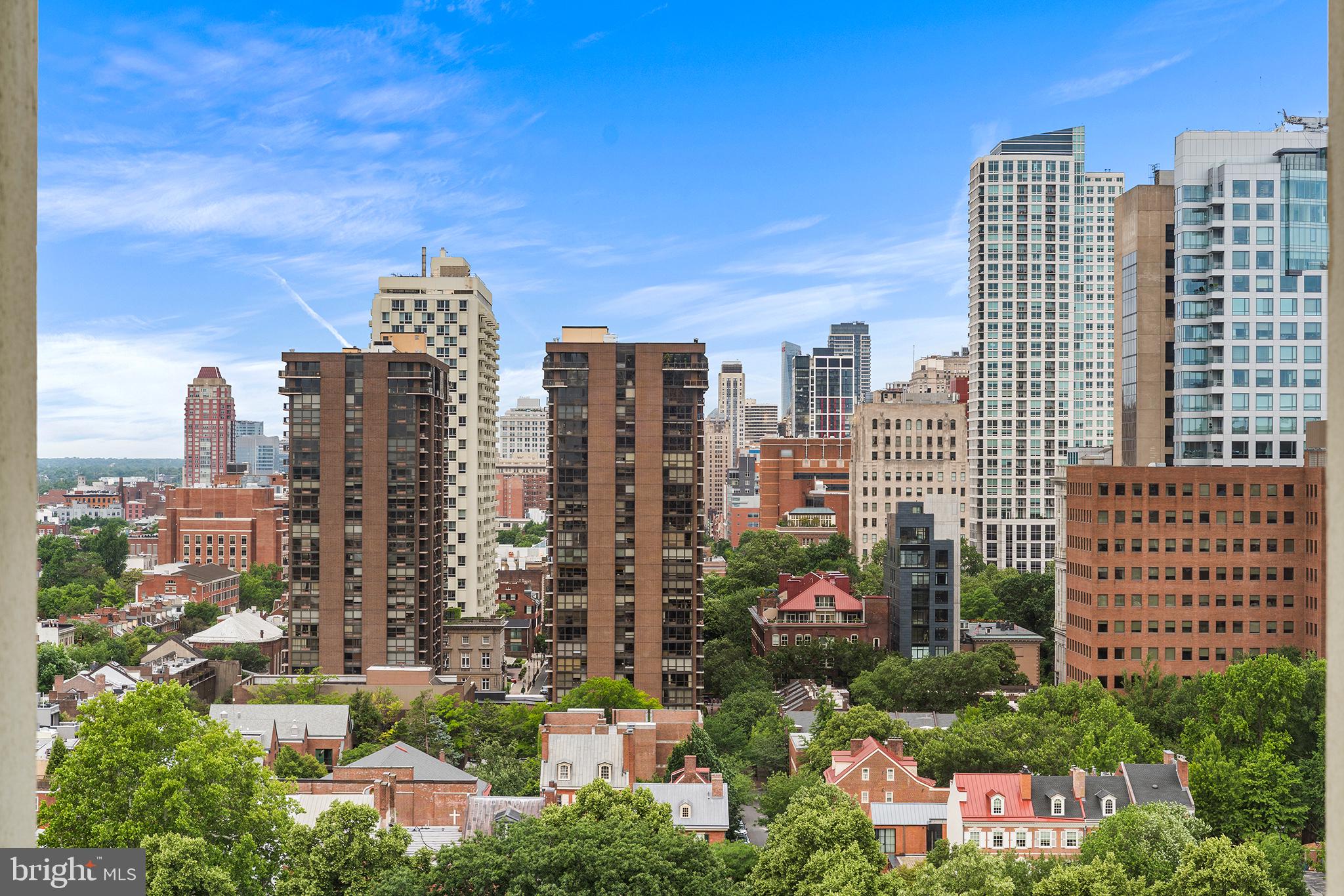 SOCIETY HILL - Residential