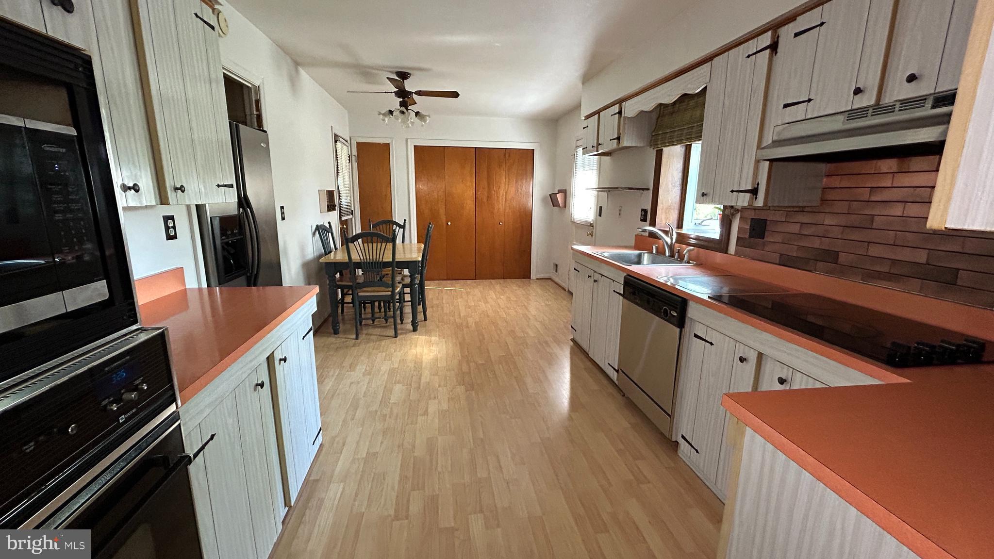 ROSECROFT PARK - Residential