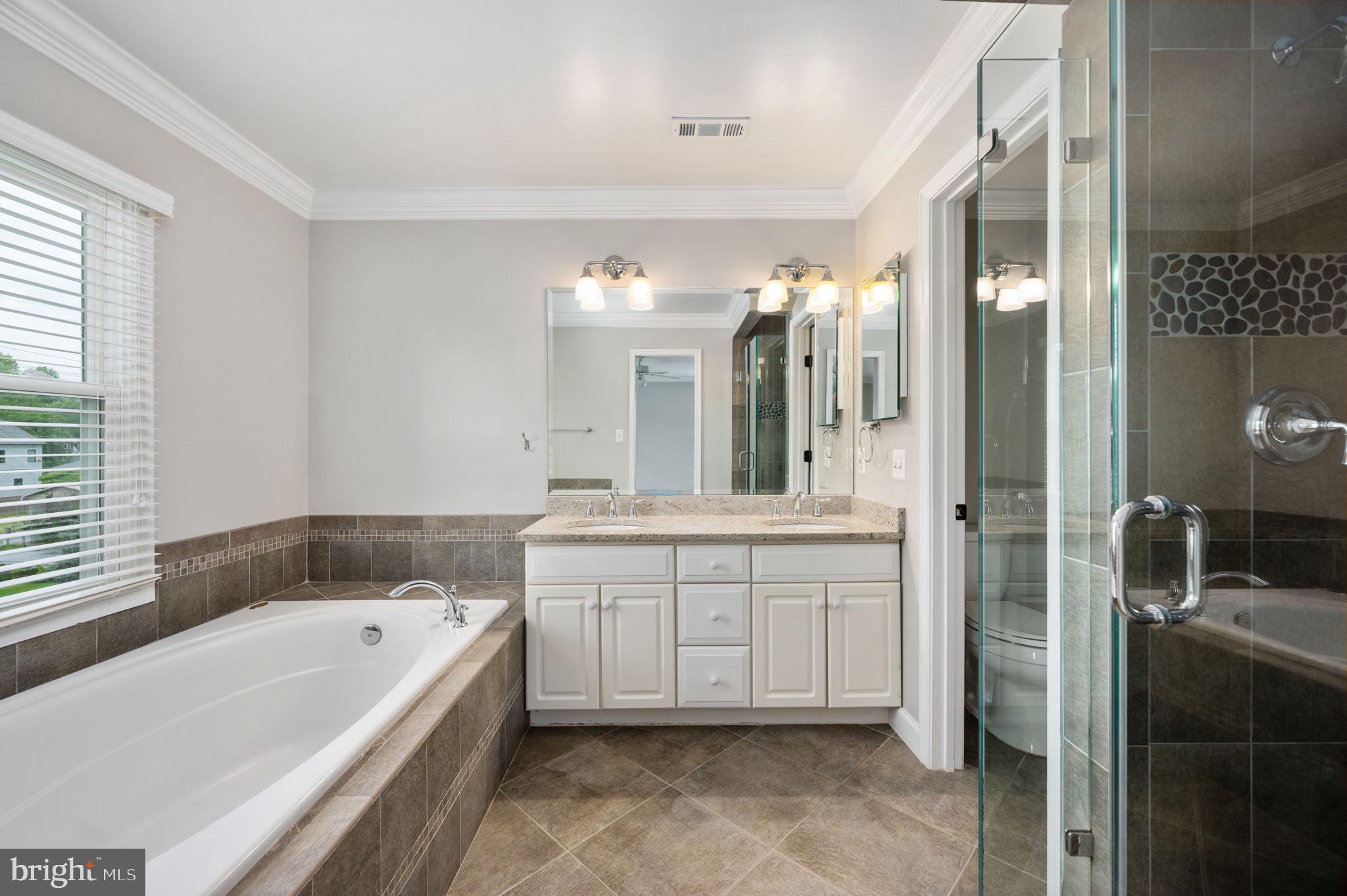 WEST MC LEAN - Residential