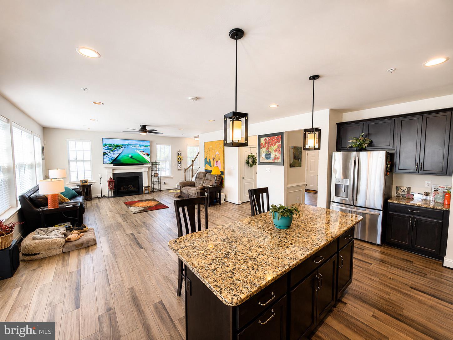 ACRA ACRES - Residential