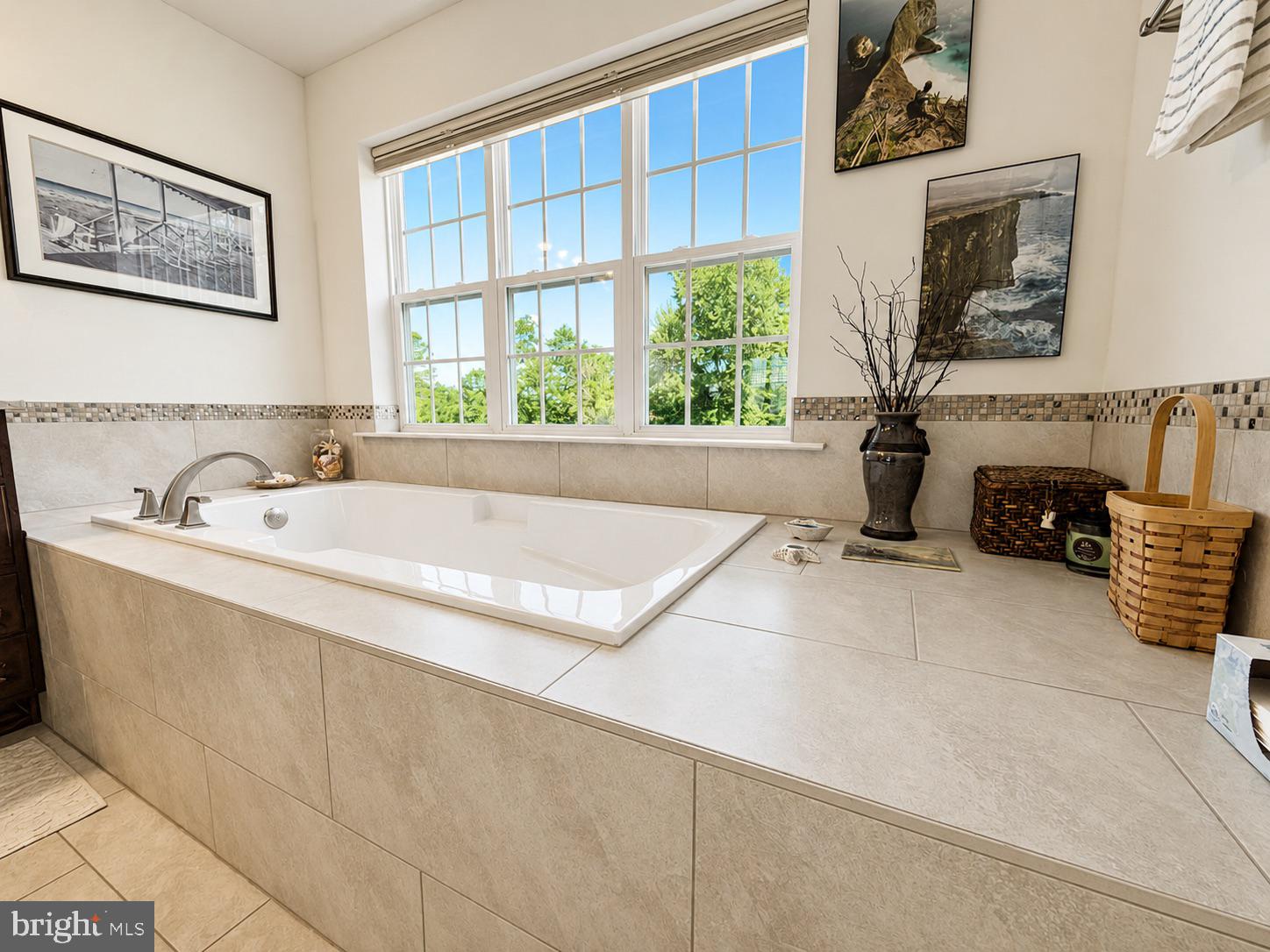 ACRA ACRES - Residential
