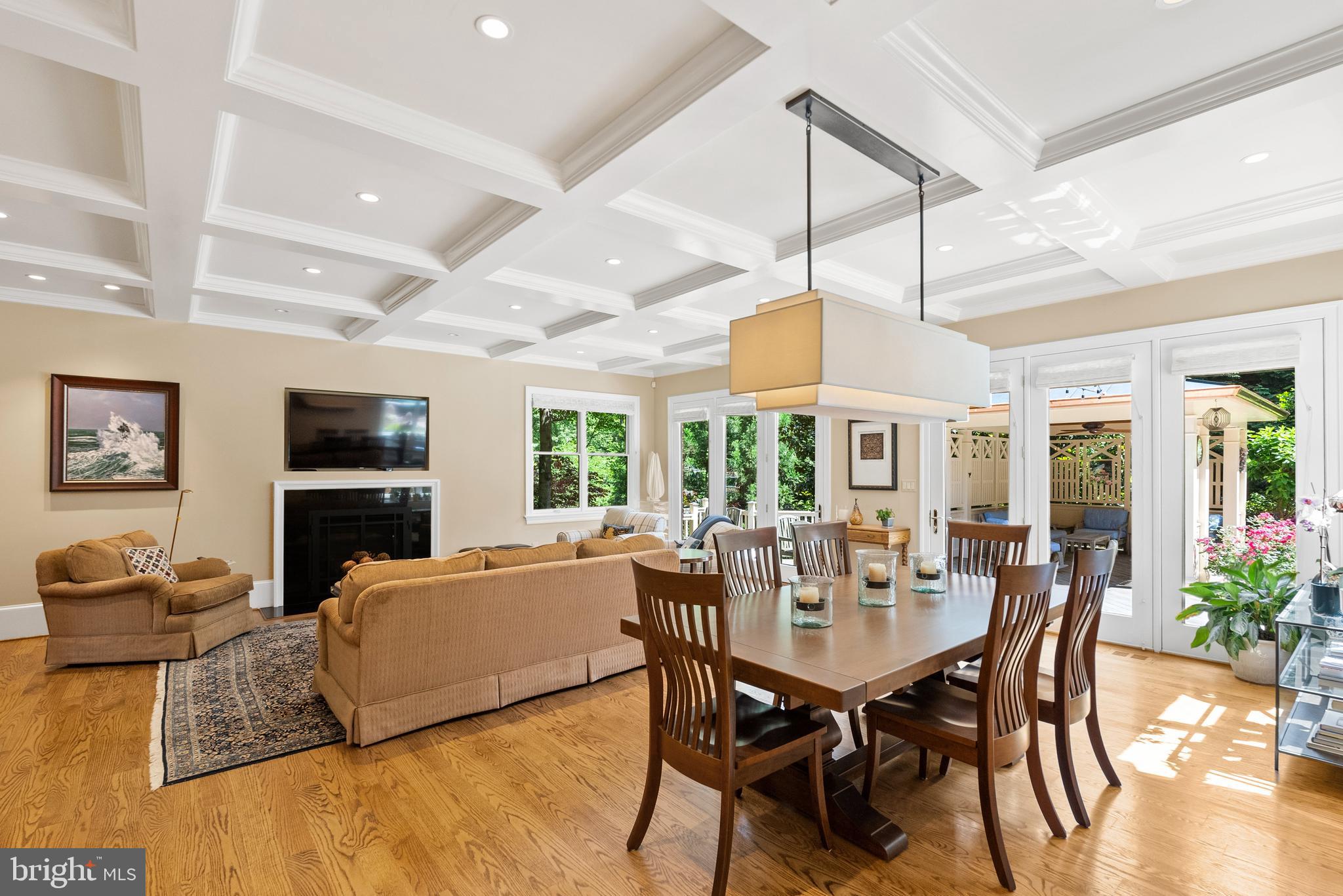 LANGLEY FOREST - Residential