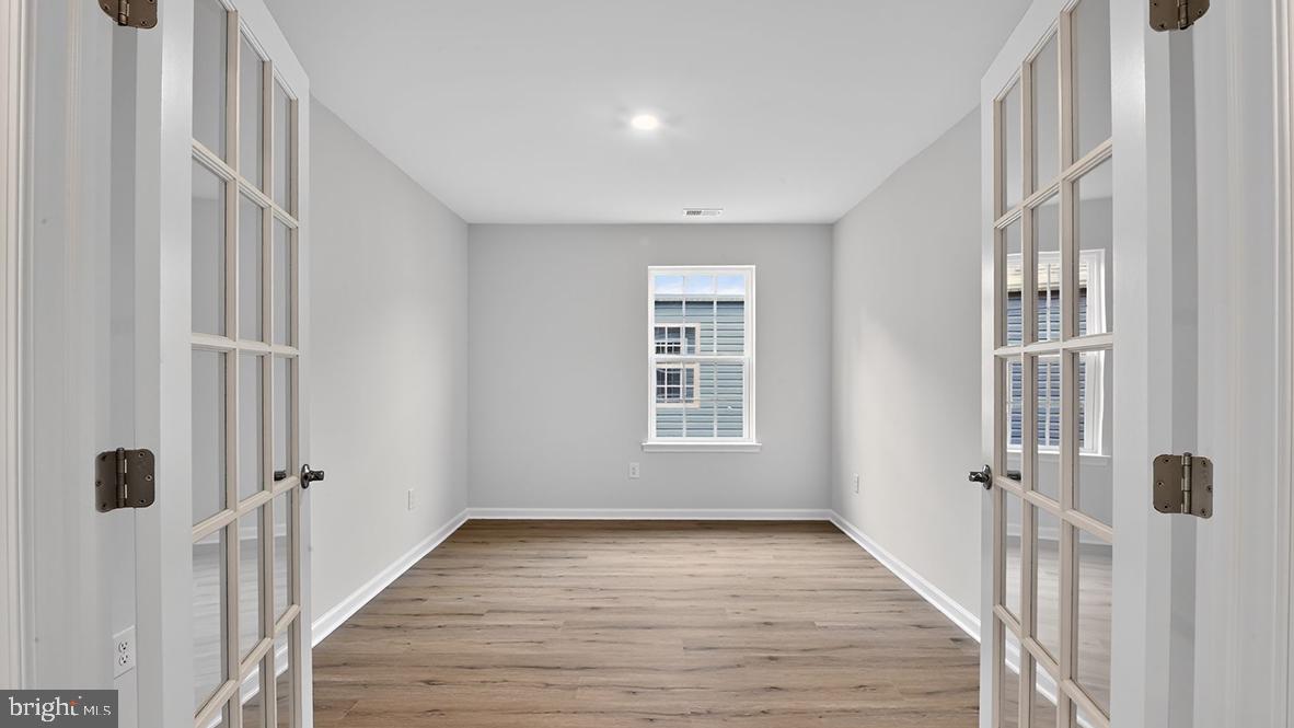 RIVERPOINTE - Residential